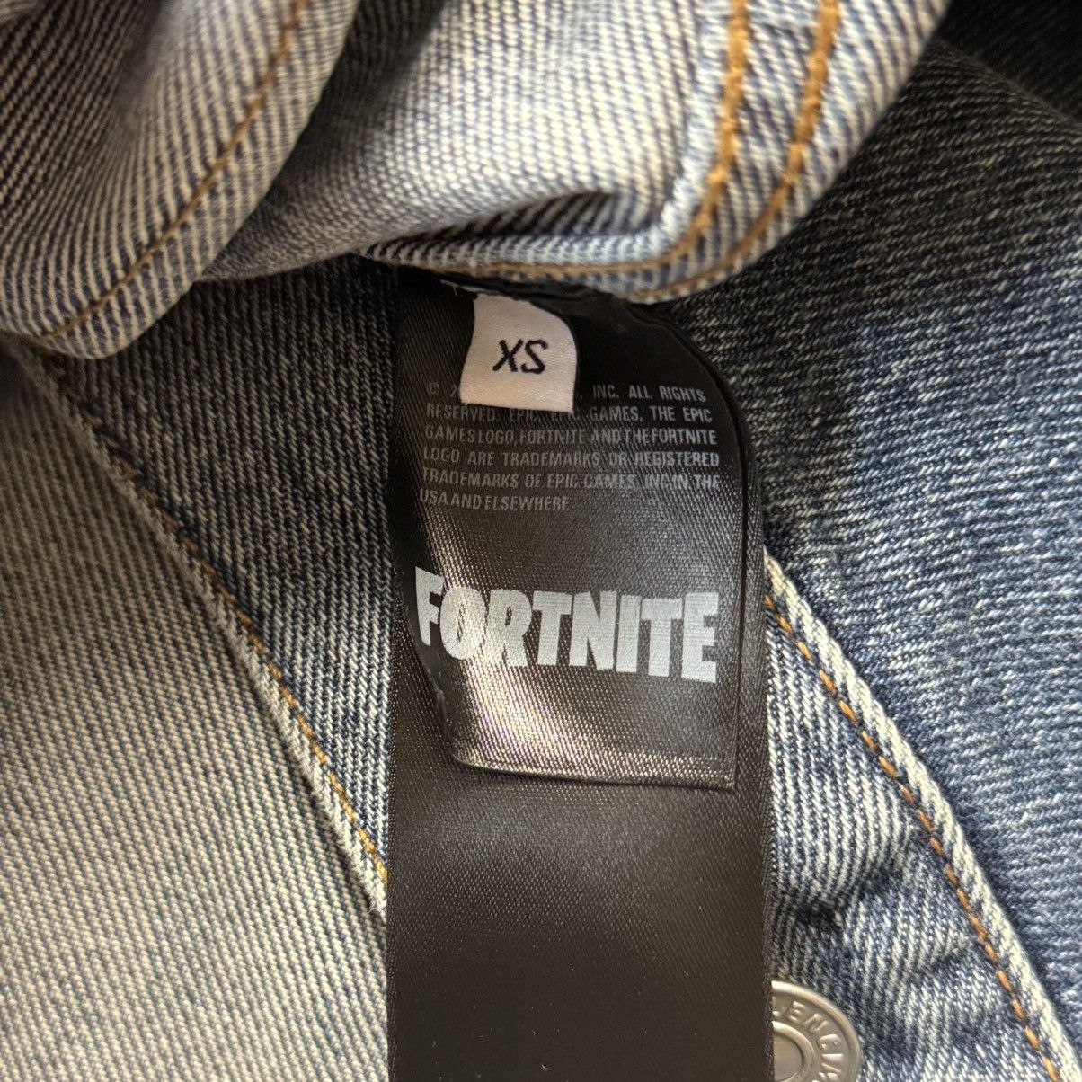 Balenciaga × The Game Balenciaga x Fortnite Multi Language Cowboy Jacket Fortnite Size US L / EU 52-54 / 3 - 7 Thumbnail