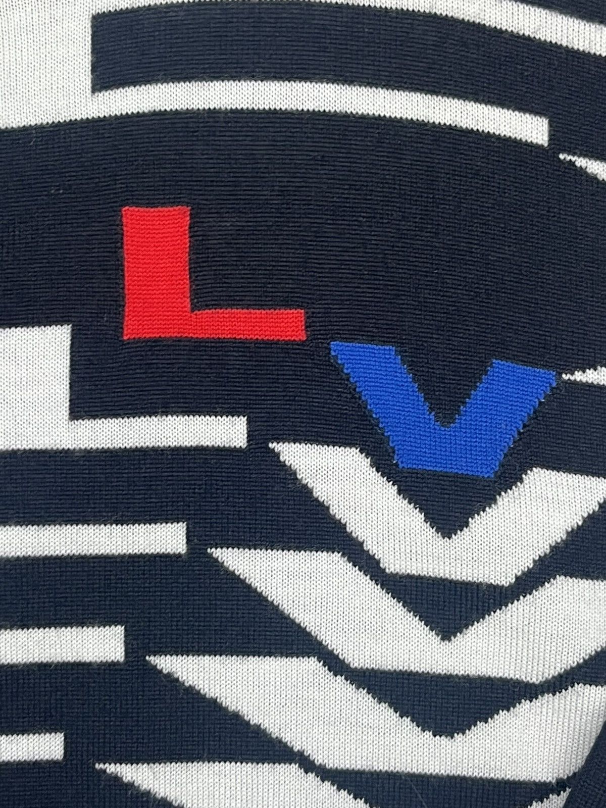 Louis Vuitton LV Geometric Fire Tree Monogram Sweatshirt Size US M / EU 48-50 / 2 - 3 Thumbnail