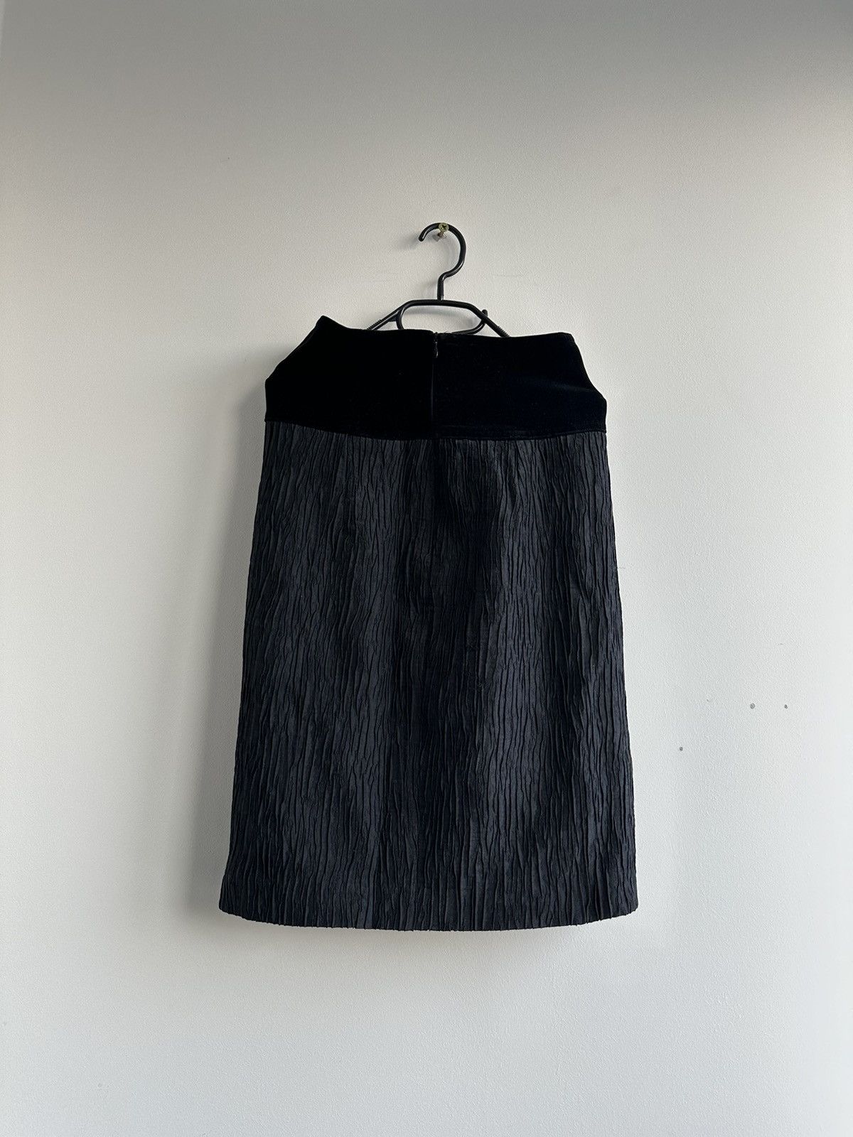 Escada Escada Margaretha Ley Black Silk Skirt Size 36 West Germany Size 25" / US 0 / IT 36 - 1 Thumbnail