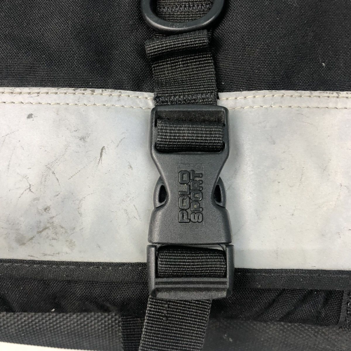 RLX Ralph Lauren ‼️YES‼️ RLX POLO SPORT VINTAGE MESSENGER BAG Size ONE SIZE - 3 Thumbnail