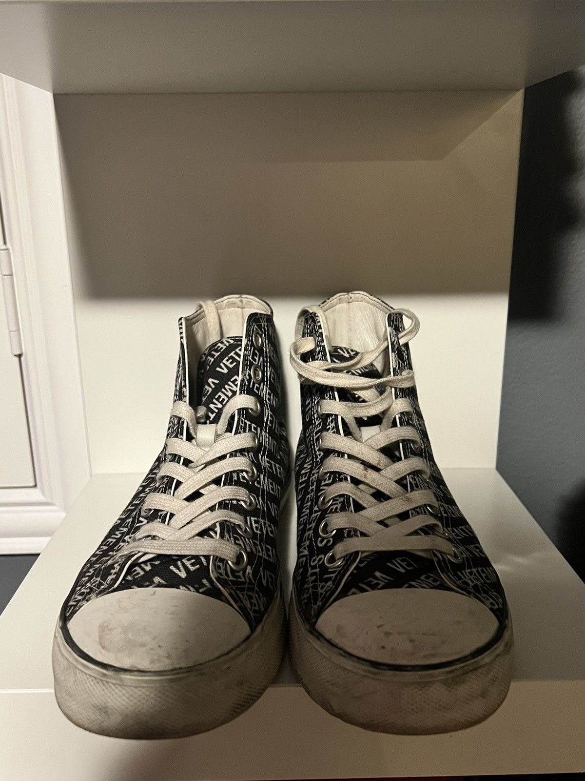 Vetements Vetements Converse Size US 7.5 / EU 40-41 - 2 Thumbnail