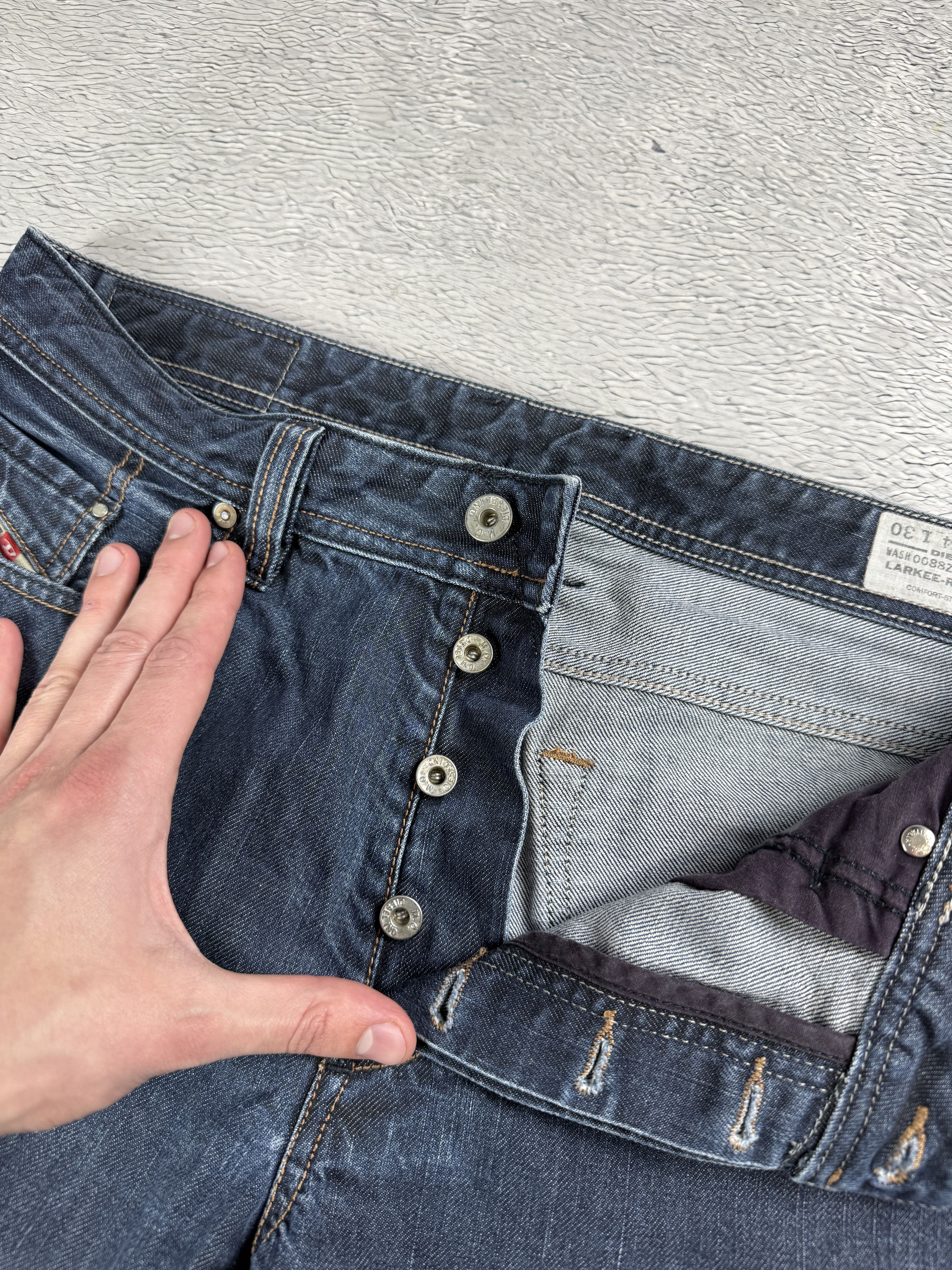 Diesel Diesel Jeans Lakree Relaxed 0088Z Comfort Straight Fit Blue Size US 34 / EU 50 - 10 Thumbnail