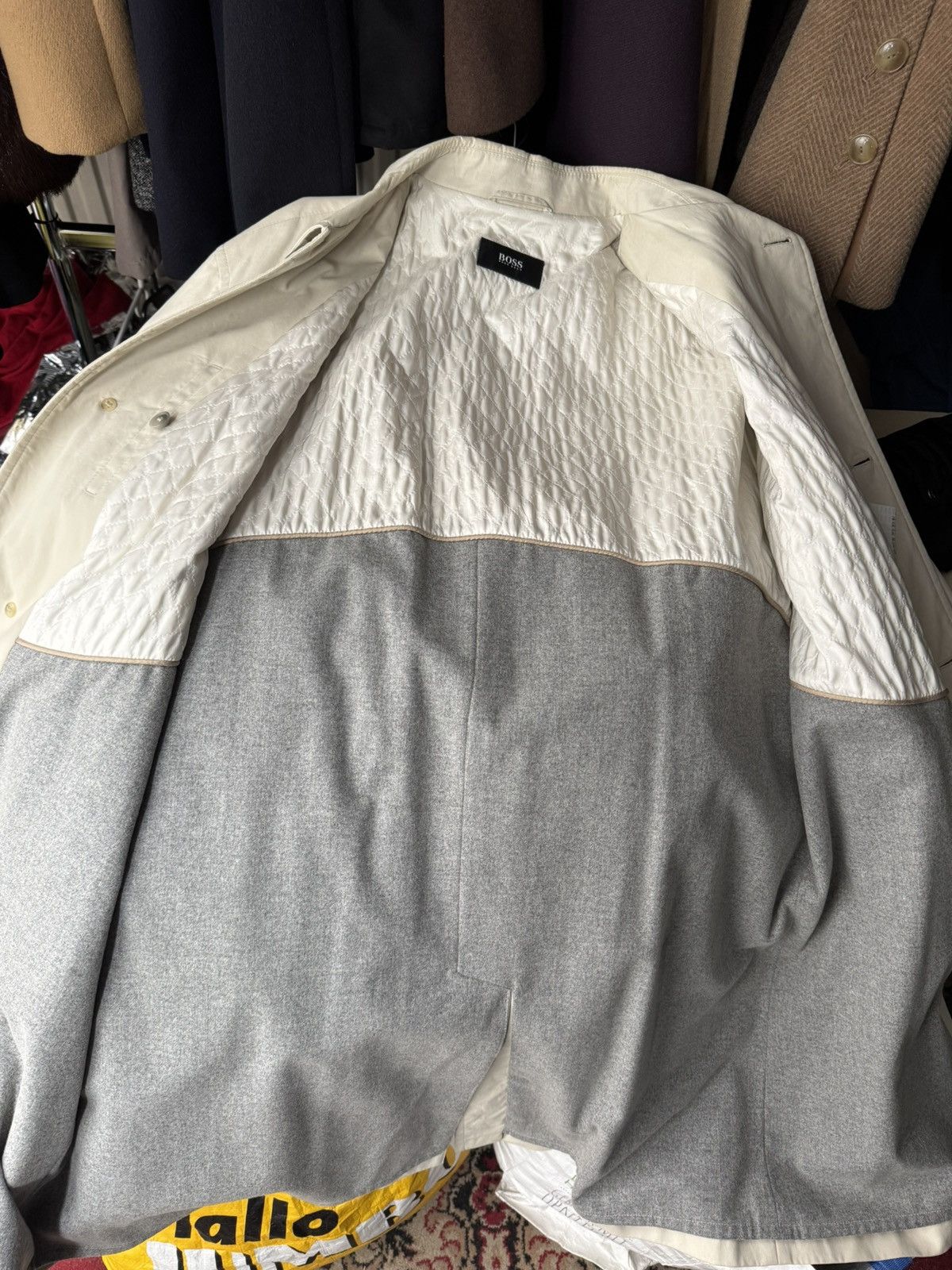Designer × Hugo Boss × Vintage Vintage Hugo Boss Trench Coat 54 Size US L / EU 52-54 / 3 - 7 Thumbnail