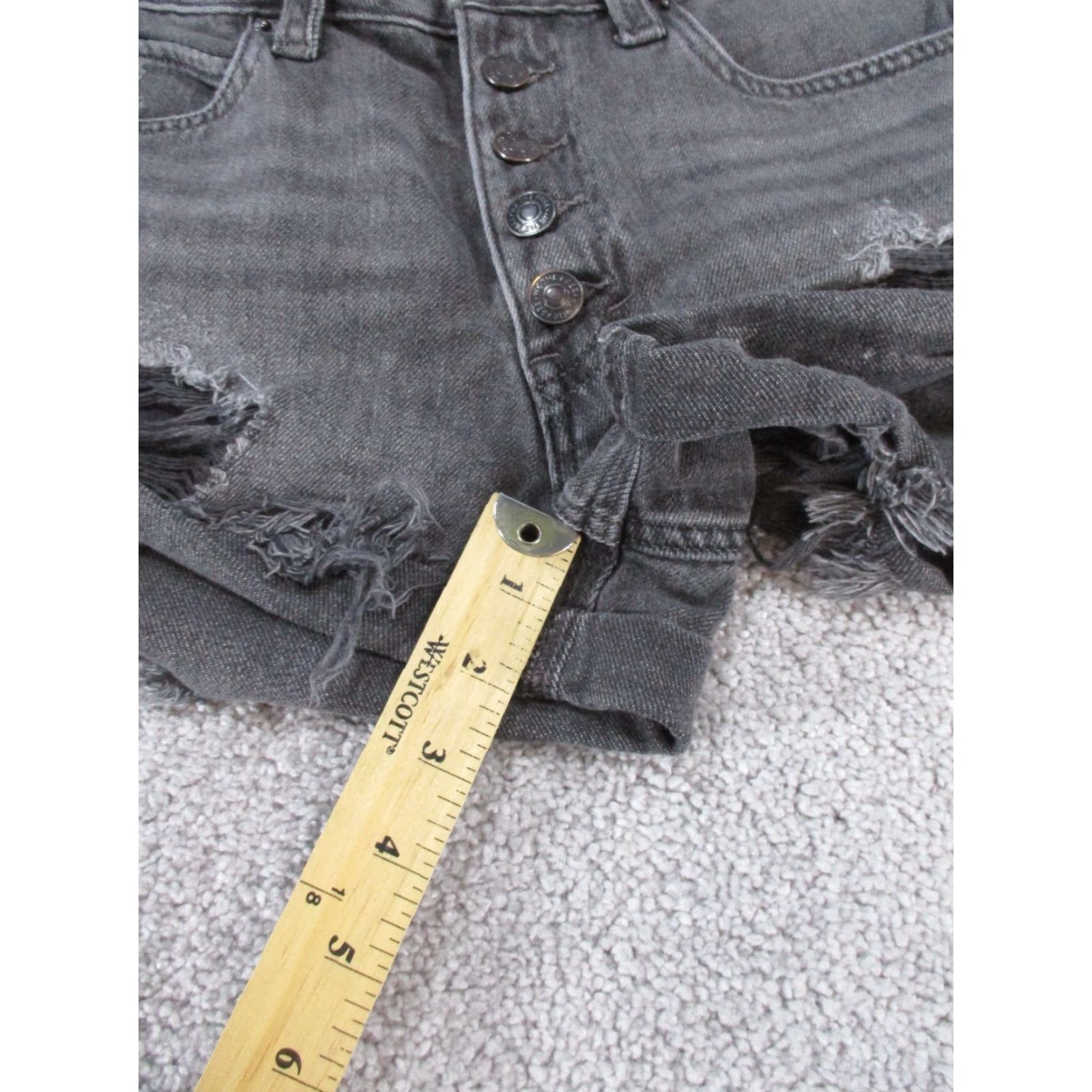 Free People Free People Shorts Womens 27 Gray Denim Button Fly Cut-Offs - Bohemian Festival Casual Party/Cocktail Travel Womens Size 27" / US 4 / IT 40 - 3 Thumbnail