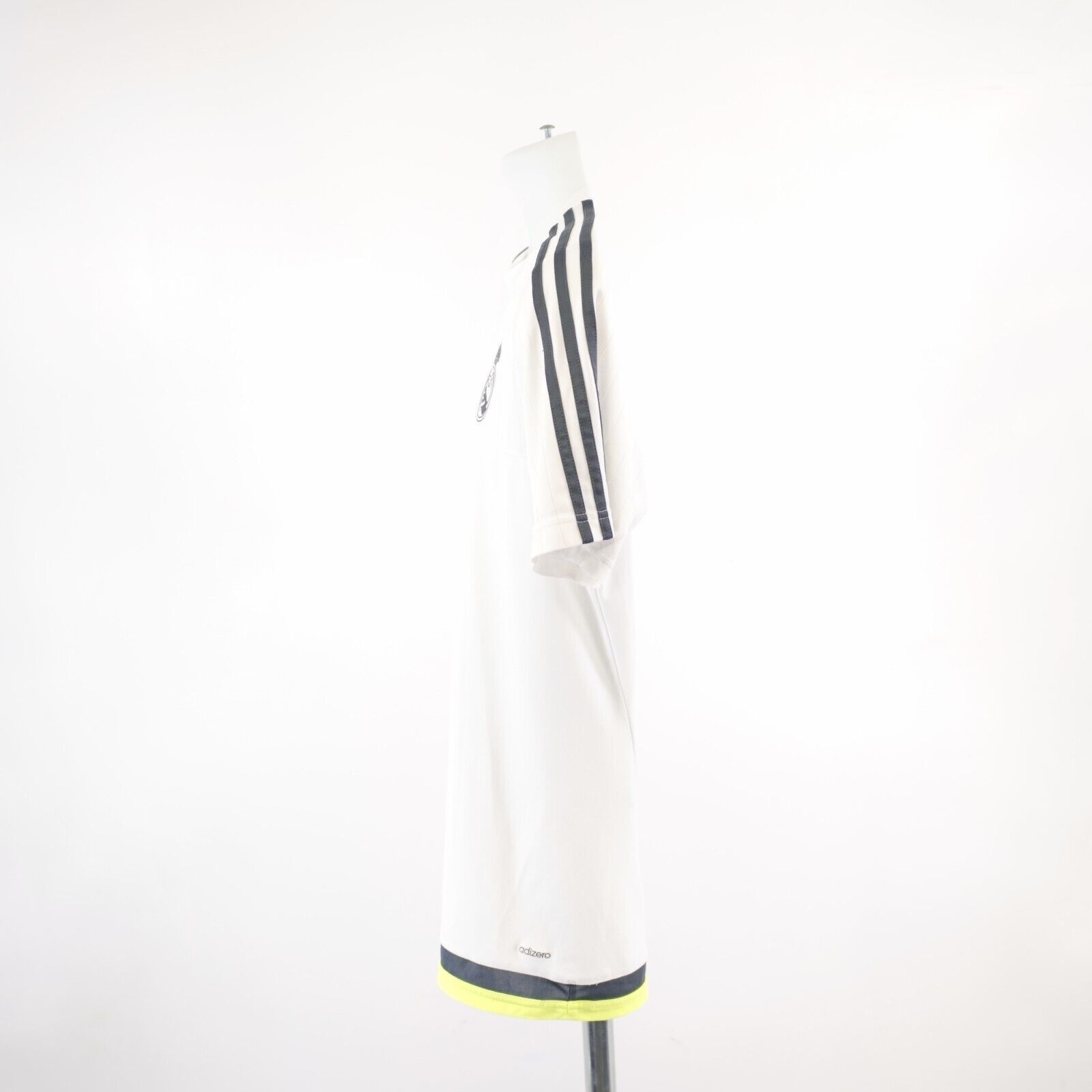 Adidas DAMAGED Adidas Halla Madrid White Medium Climacool Jersey T- Size US M / EU 48-50 / 2 - 8 Thumbnail