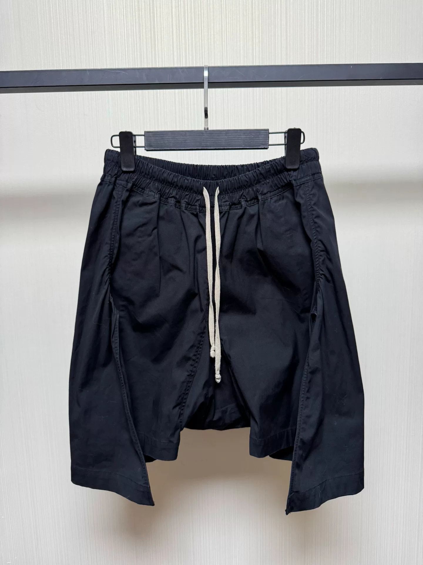 Rick Owens Rick Owens Runway Butterfly Shorts Size US 40 / EU 56 - 2 Thumbnail