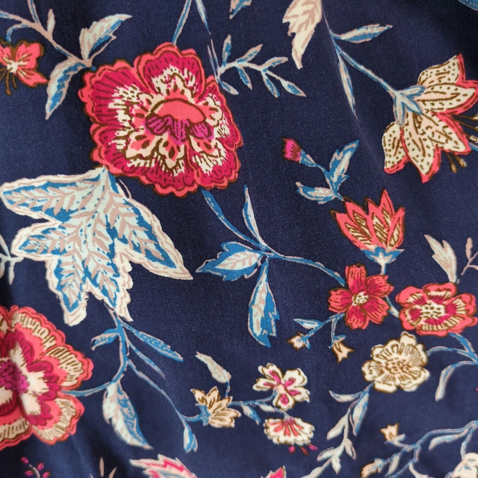 Old Navy Old Navy Blue Floral Print Rayon Tank Top Women's XL Flowy Size XL / US 12-14 / IT 48-50 - 10 Thumbnail