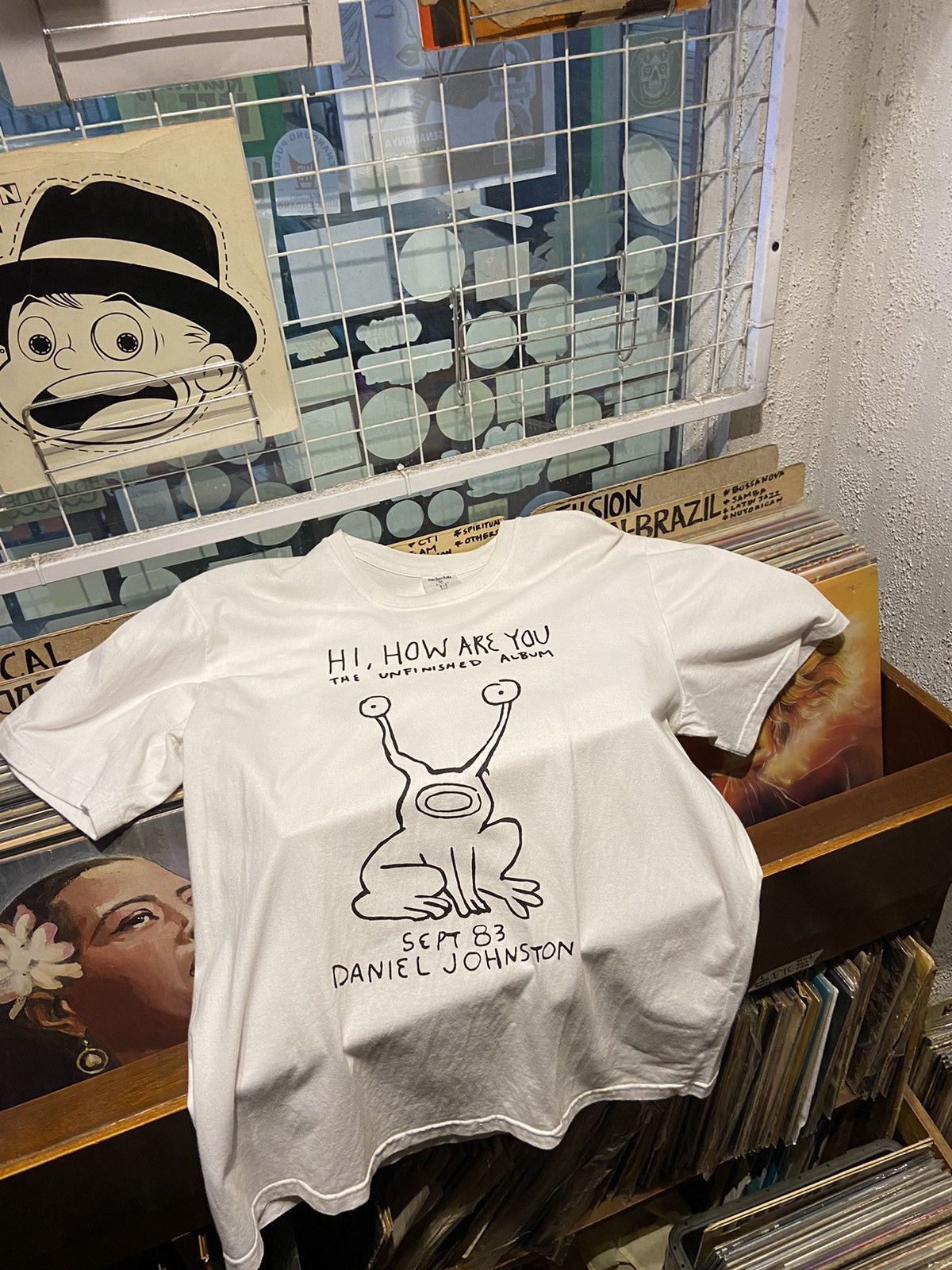 image of Art Official Daniel Johnston Hi How Are You!the Unfinished Album in White, Men's (Size Large)