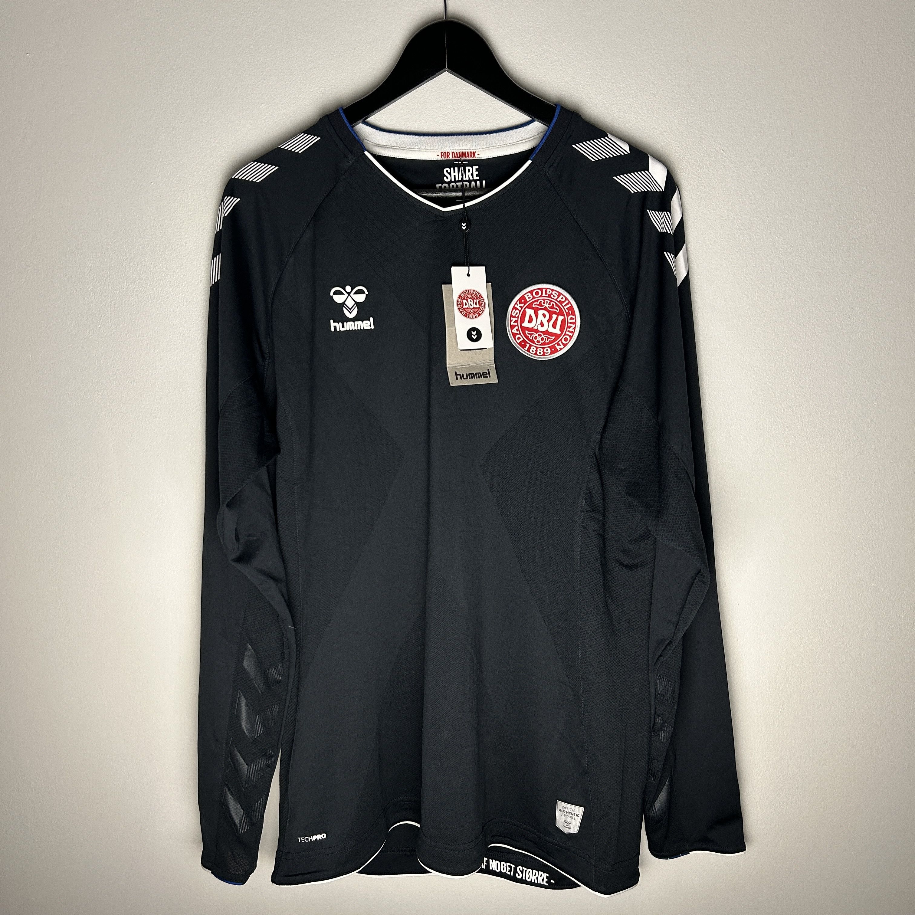 Hummel Denmark DBU 18/19 Goalkeeper Pro Jersey Size US XL / EU 56 / 4 - 1 Thumbnail