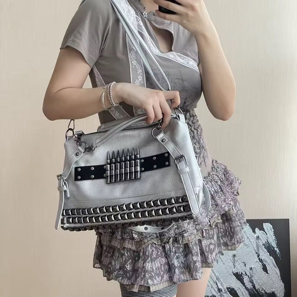 Other Handmade Y2K Spice Girl Punk Shoulder Bag – Skull Rivets Size ONE SIZE - 5 Thumbnail