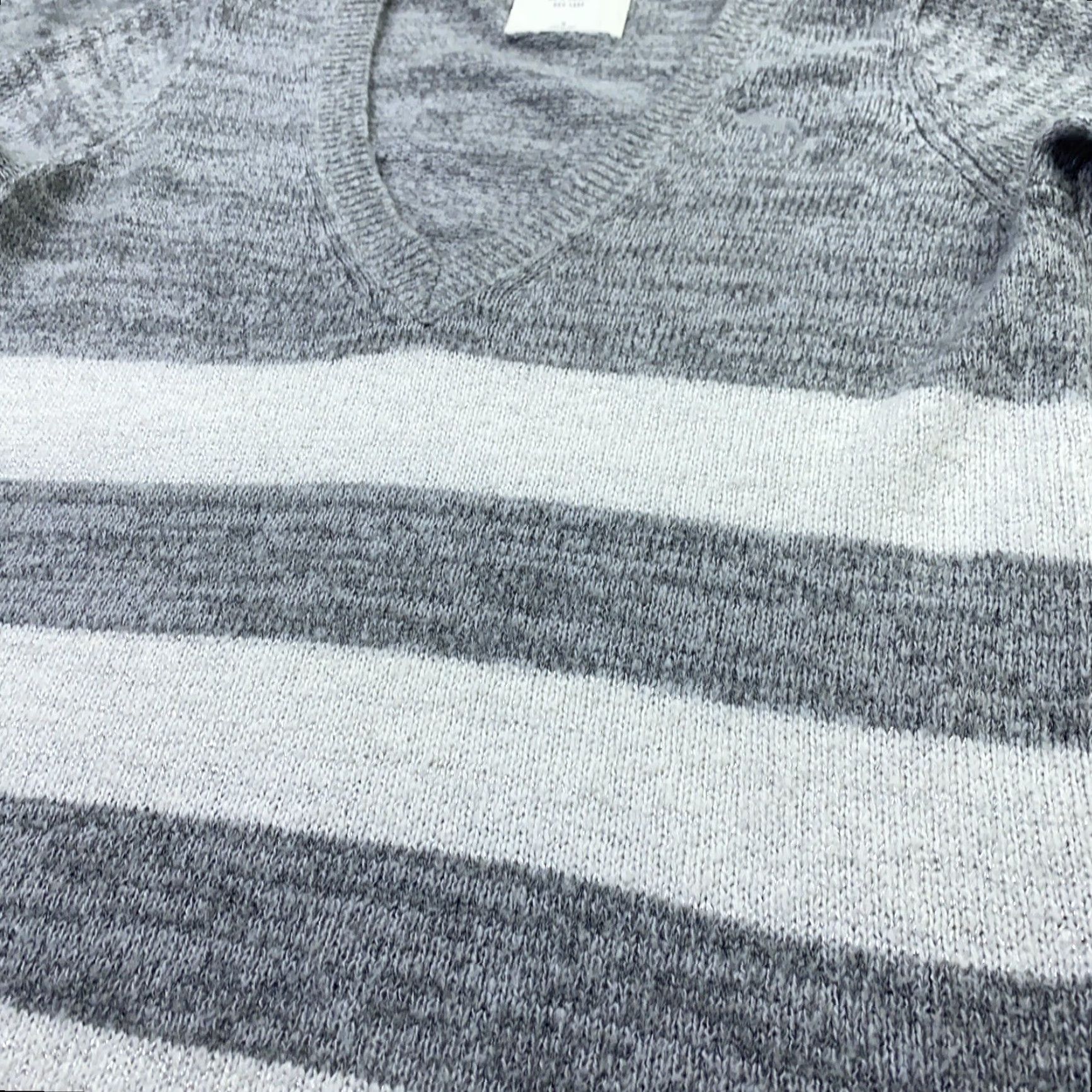 Abercrombie & Fitch Abercrombie & Fitch Womens Sweater Top Small Gray Striped V-Neck Shirt Top Shirt Top Size S / US 4 / IT 40 - 3 Thumbnail