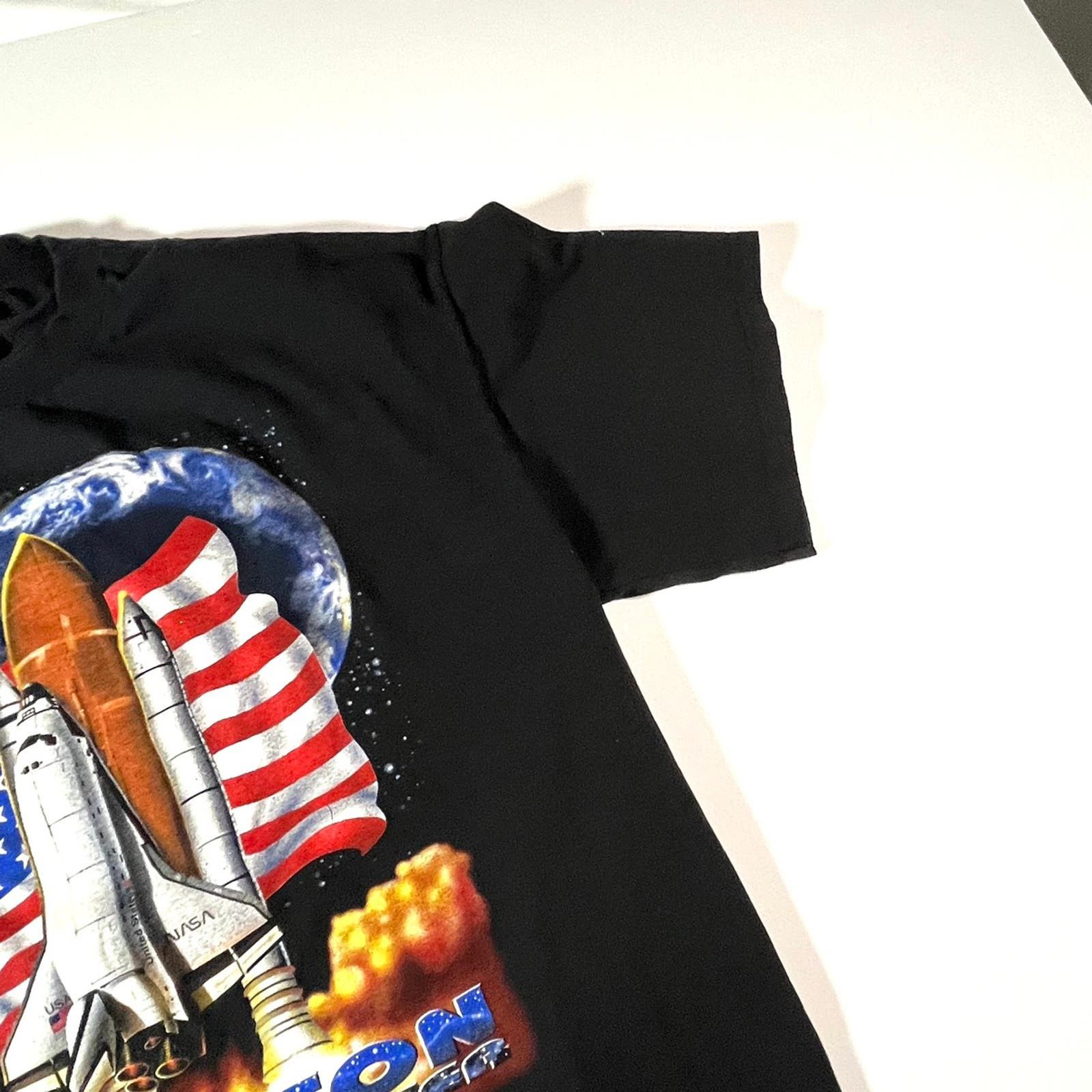 Vintage VTG 1990’s Made in USA Johnson Space Centre Graphic Tee XL Size US XL / EU 56 / 4 - 10 Thumbnail