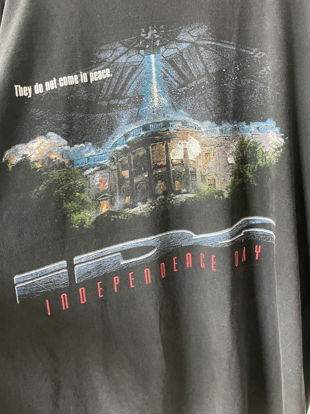 Vintage Vintage Independence Day Movie T-Shirt Size US XL / EU 56 / 4 - 5 Thumbnail