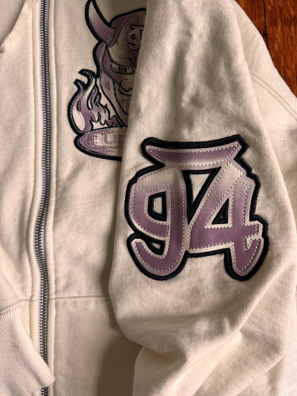 Supreme Supreme Demon Zip Up Hooded Sweatshirt 'White' Size US M / EU 48-50 / 2 - 3 Thumbnail