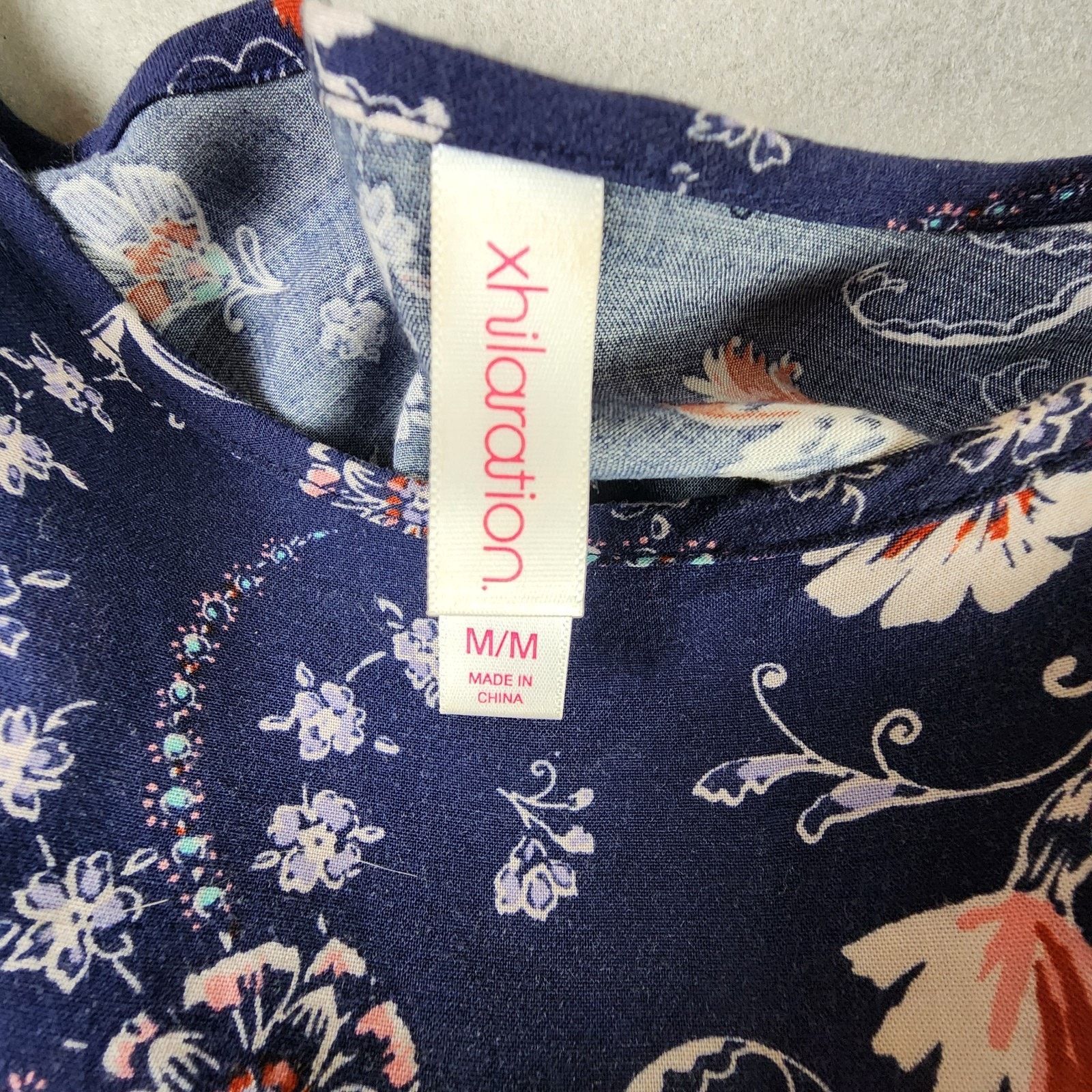 Other Xhilaration Floral Crochet 3/4 Sleeve Blouse Medium Blue Size M / US 6-8 / IT 42-44 - 7 Thumbnail