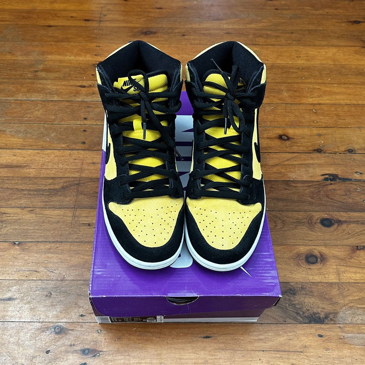 Nike Nike SB Dunk High Pro Reverse Goldenrod Size 11 Size US 11 / EU 44 - 2 Thumbnail