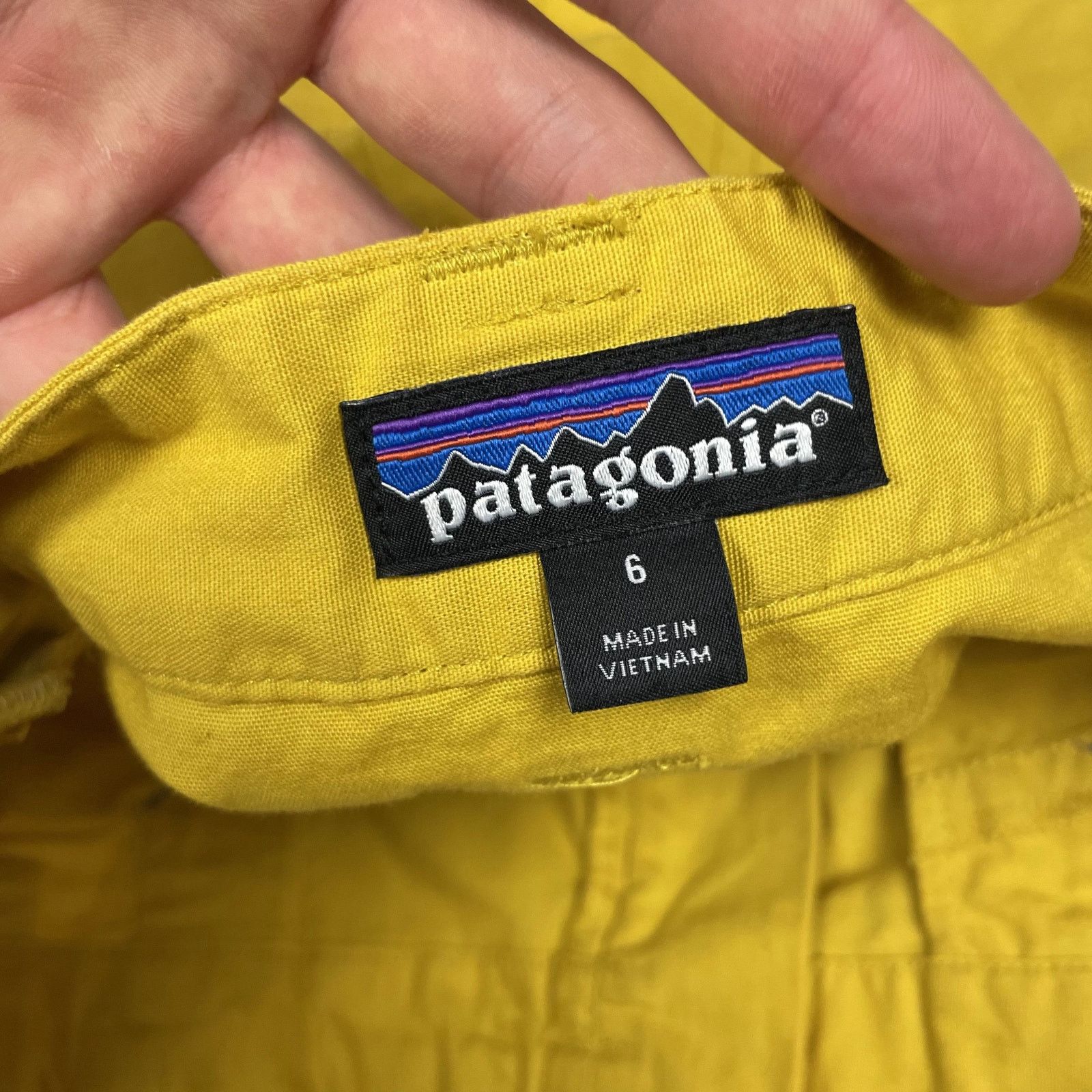 Patagonia Patagonia Women's Yellow Cotton Skinny Leg Cargo Pants 6 Size 28" / US 6 / IT 42 - 7 Thumbnail