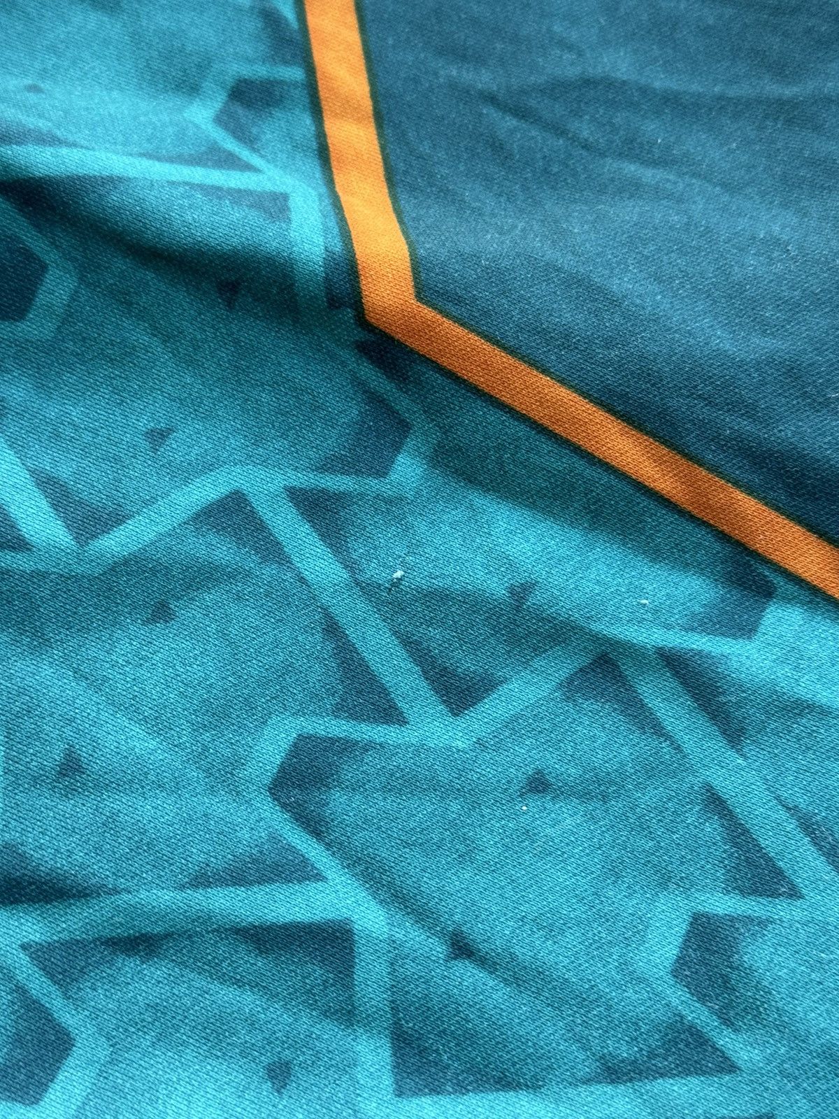 Puma Wolverhampton Wanderers 96/97 Away Football Jersey Size US M / EU 48-50 / 2 - 15 Thumbnail