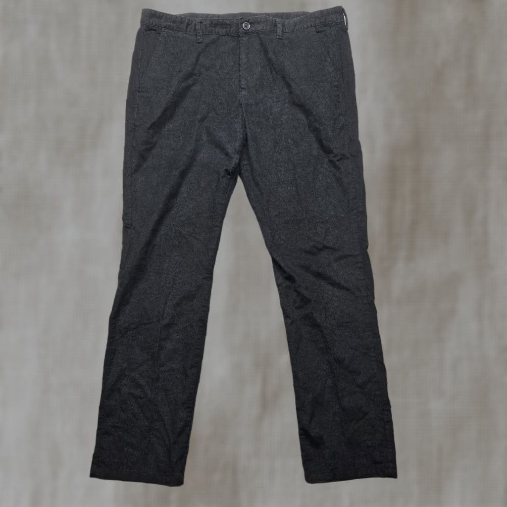 Izod Izod PerformX Pants Adult Men's 38x32 Dark Gray Classic Fit Golf Chino Polyester Size US 38 / EU 54 - 1 Thumbnail