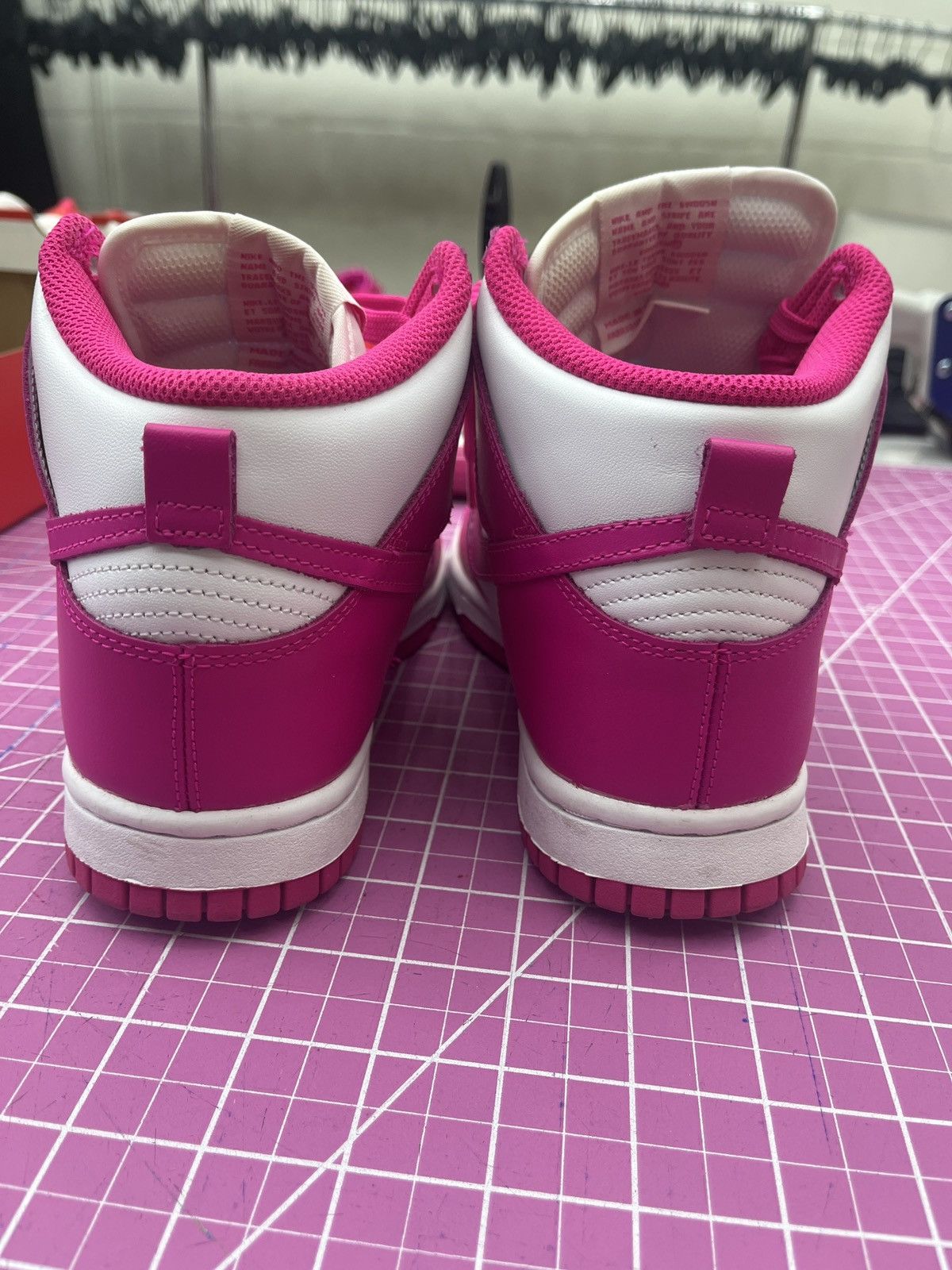Nike Women’s Nike Dunk High Pink Prime size 7 Size US 7 / IT 37 - 4 Thumbnail