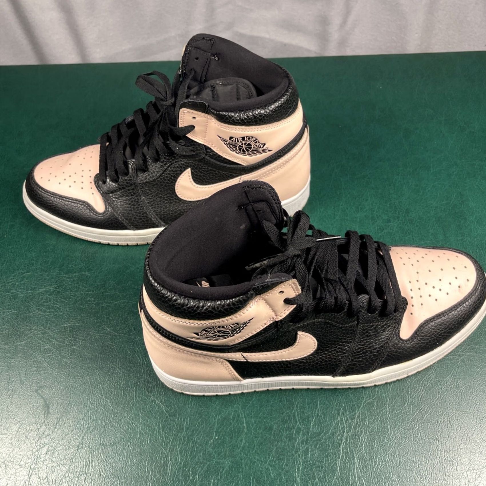 Jordan Brand Nike Air Jordan 1 Retro OG High Crimson Tint Sneaker Men 11.5 Pink Leather 555088-081 Size US 12 / EU 45 - 5 Thumbnail