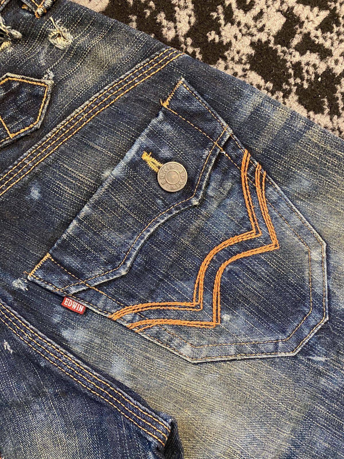 Edwin Edwin Distressed Rusty Denim Jeans Vintage Japanese Brand Size US 26 / EU 42 - 11 Thumbnail