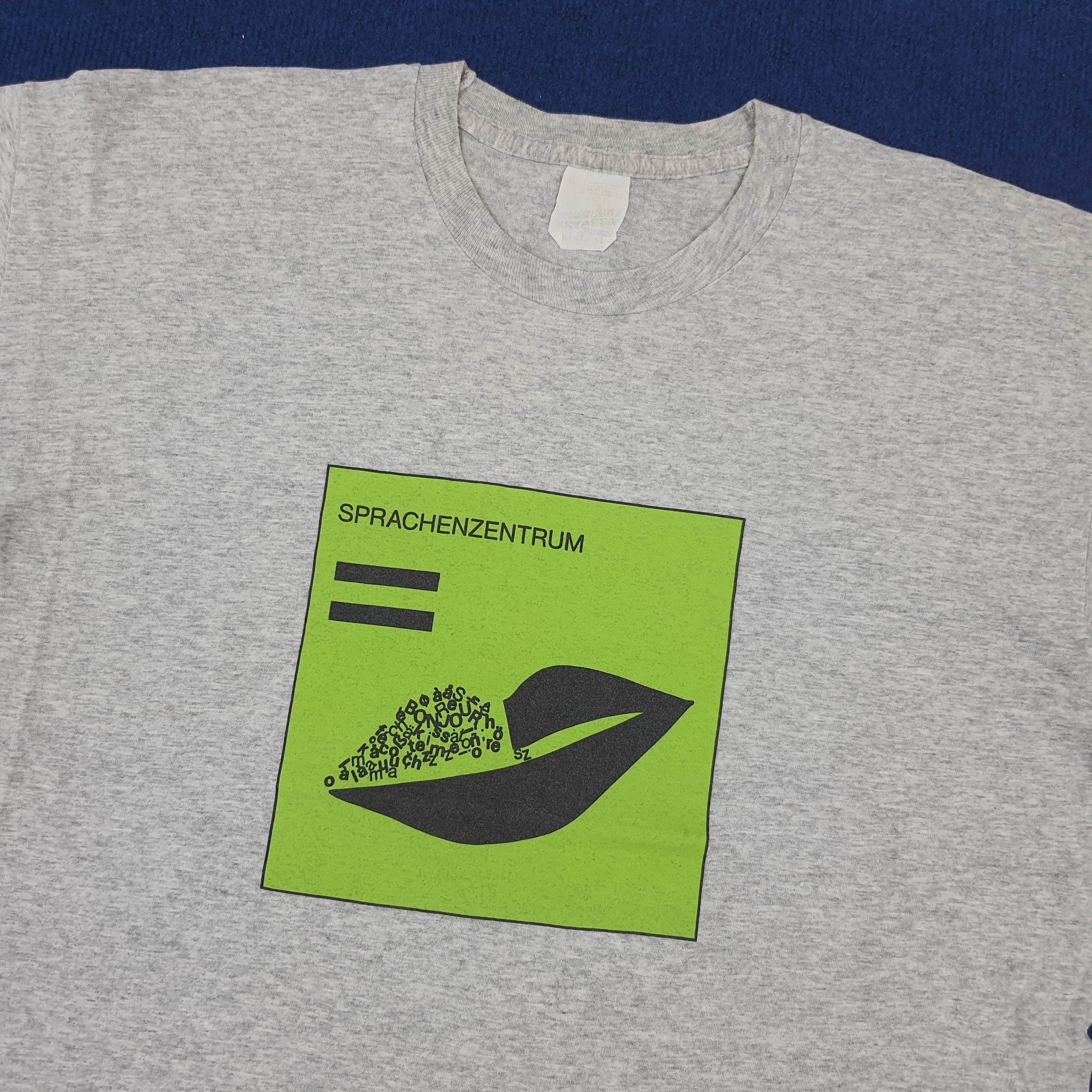 Vintage Vintage SPRACHENZENTRUM Universität Tshirt Size US XL / EU 56 / 4 - 2 Thumbnail