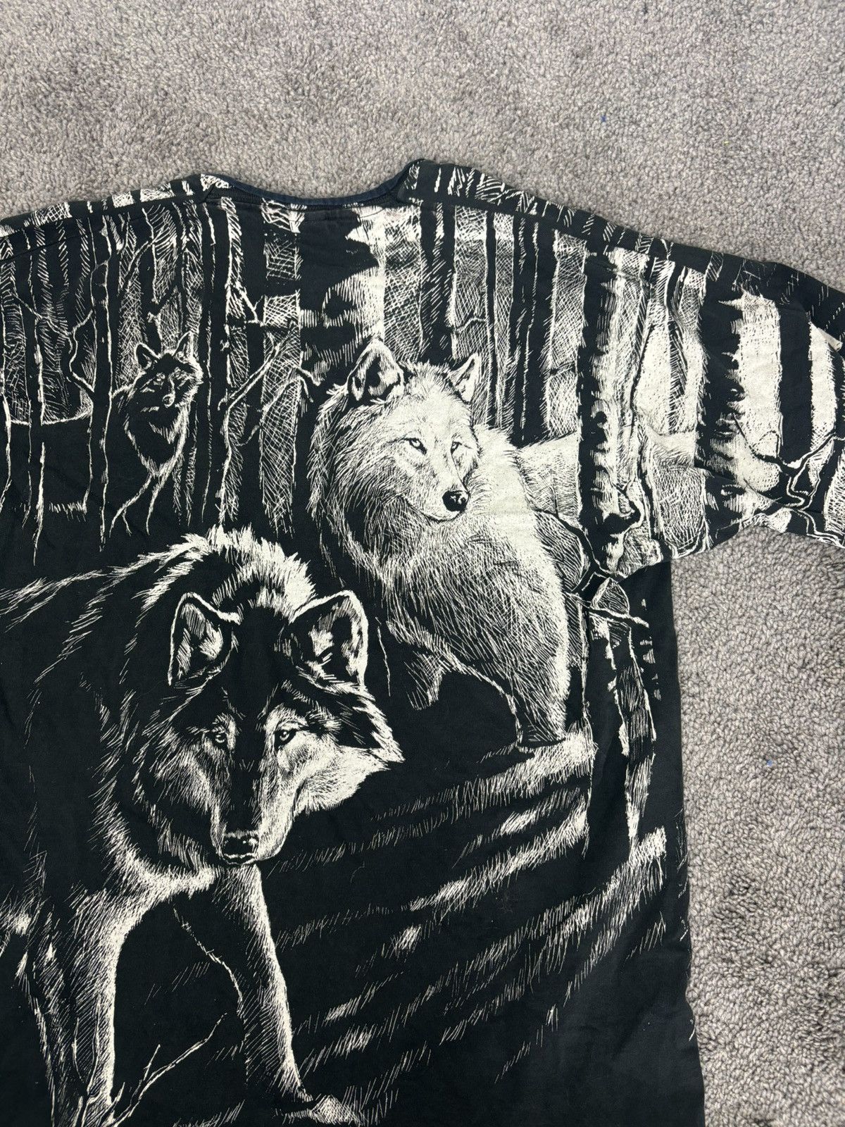 Fruit Of The Loom Vintage Single Stitch National Wildlife Wolf All Over Print Size US S / EU 44-46 / 1 - 4 Thumbnail