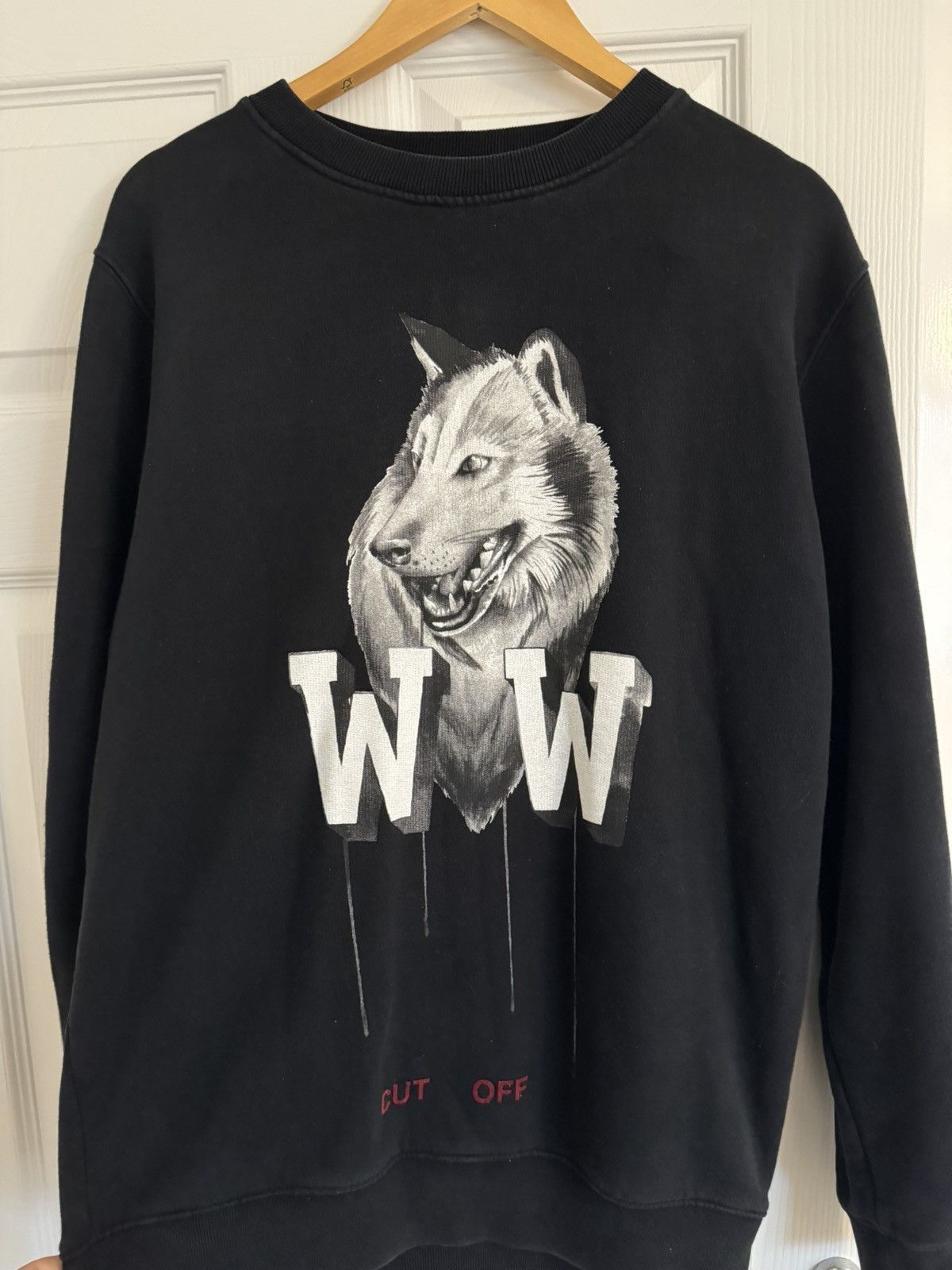 image of Off White Off-White Othelo Wolf Sweatshirt Oversized Small in Black, Men's