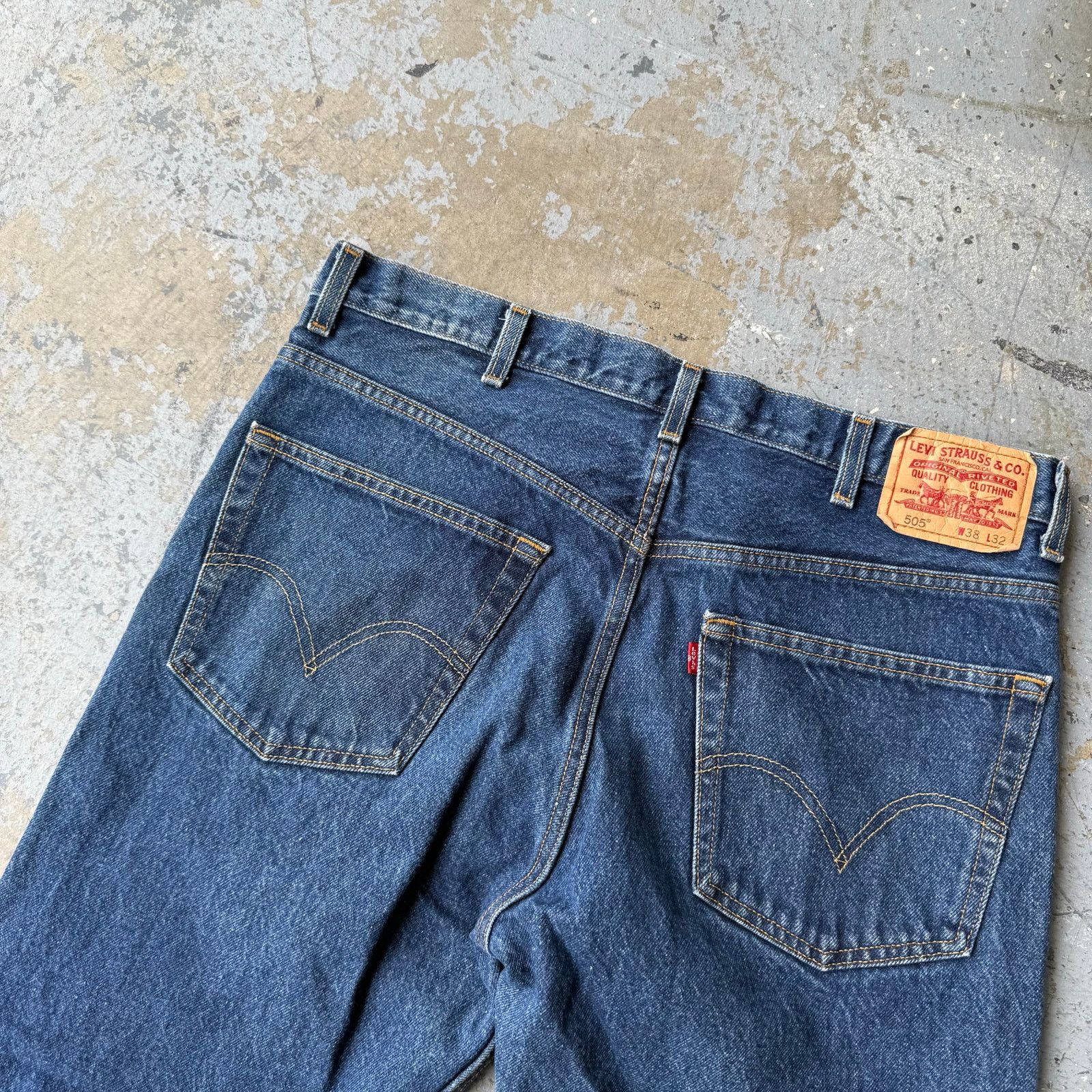 Levi's Vintage Y2K Levi’s 505 Straight Leg Blue Jeans Size US 38 / EU 54 - 4 Thumbnail