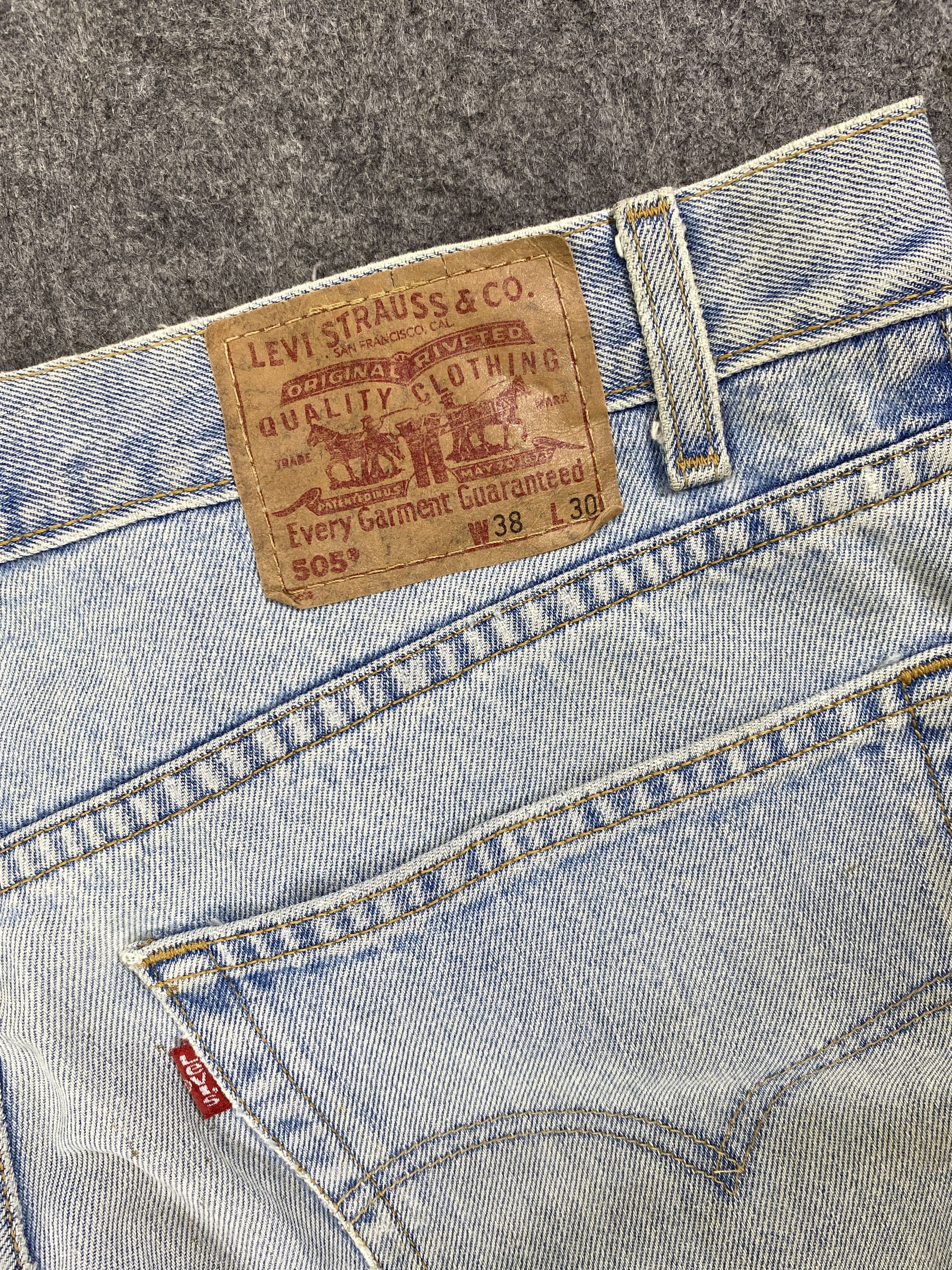 Levi's Light Blue Wash Vintage Levi's 505 36x30 Denim -JN1722 Size US 36 / EU 52 - 10 Thumbnail
