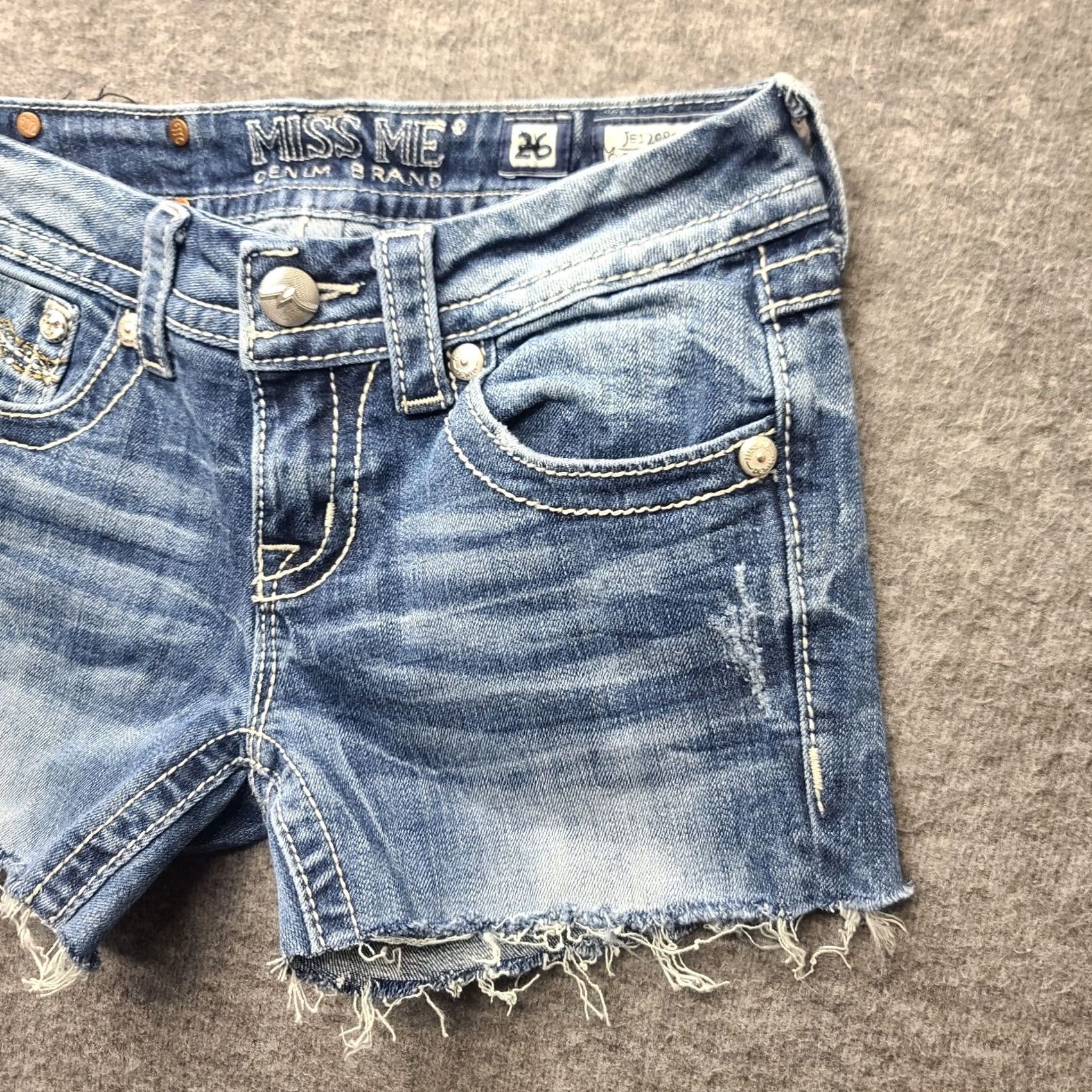 Miss Me Miss Me Cut Off Shorts Womens 26 Skinny Fit Raw Hem Festival Embroidered Denim Blue 5-Pocket Size 26" / US 2 / IT 38 - 6 Thumbnail