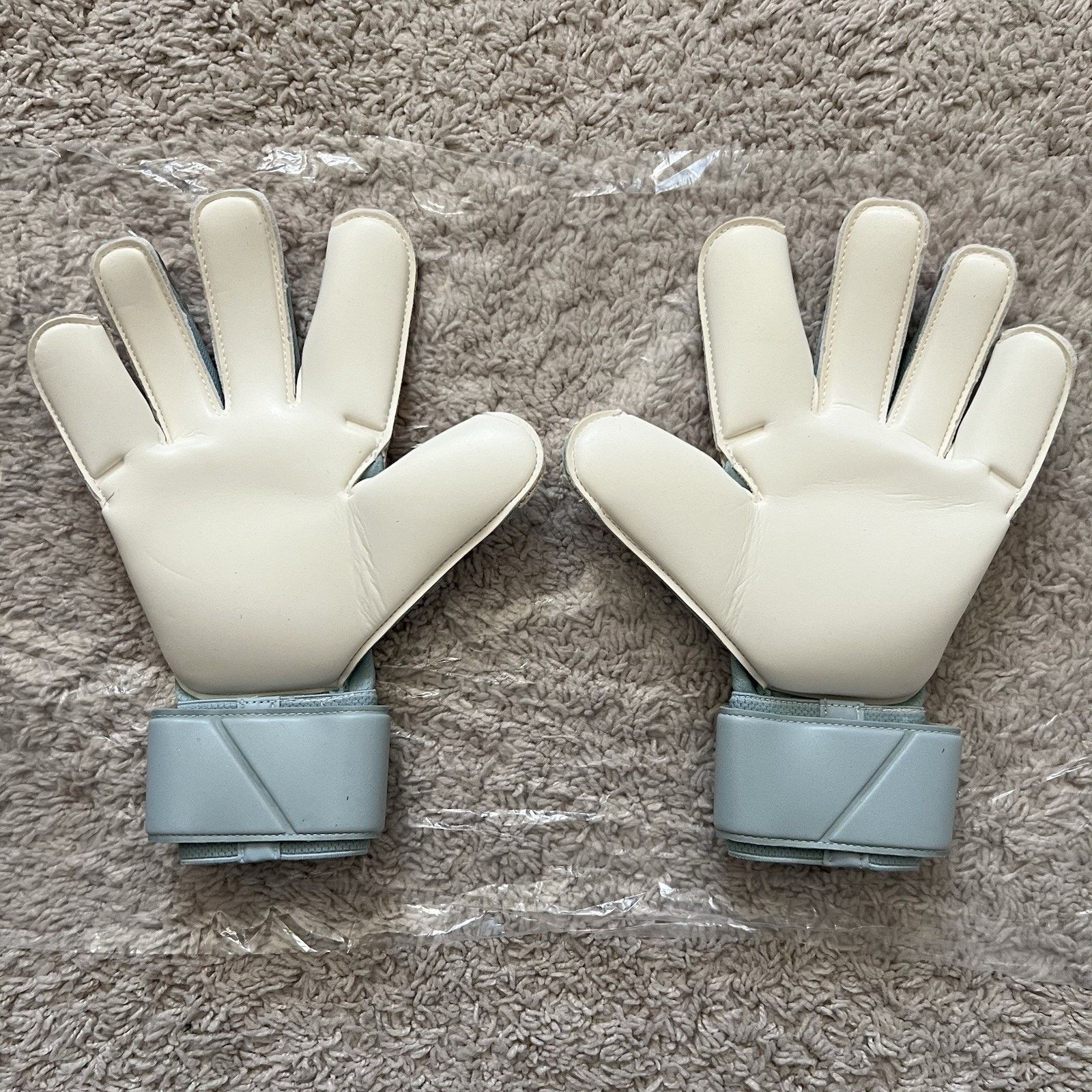 Nike Nike GK Grip3 Goalkeeper Soccer Gloves Ocean Cube Pink Blast Size ONE SIZE - 3 Thumbnail