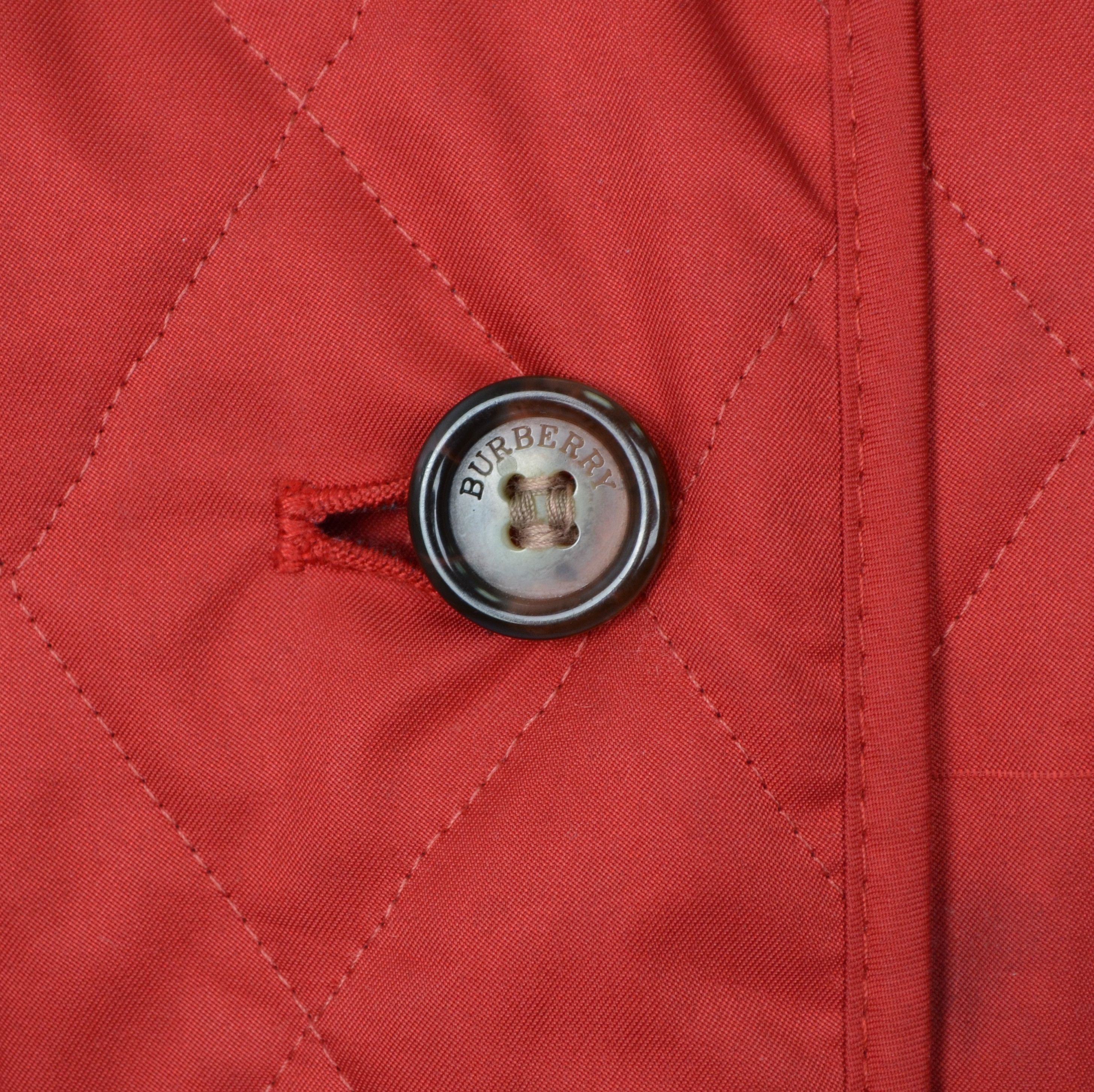 Burberry Burberry Quilted Red Jacket Nova Check Size S RARE P2P 20'4" Size S / US 4 / IT 40 - 11 Thumbnail