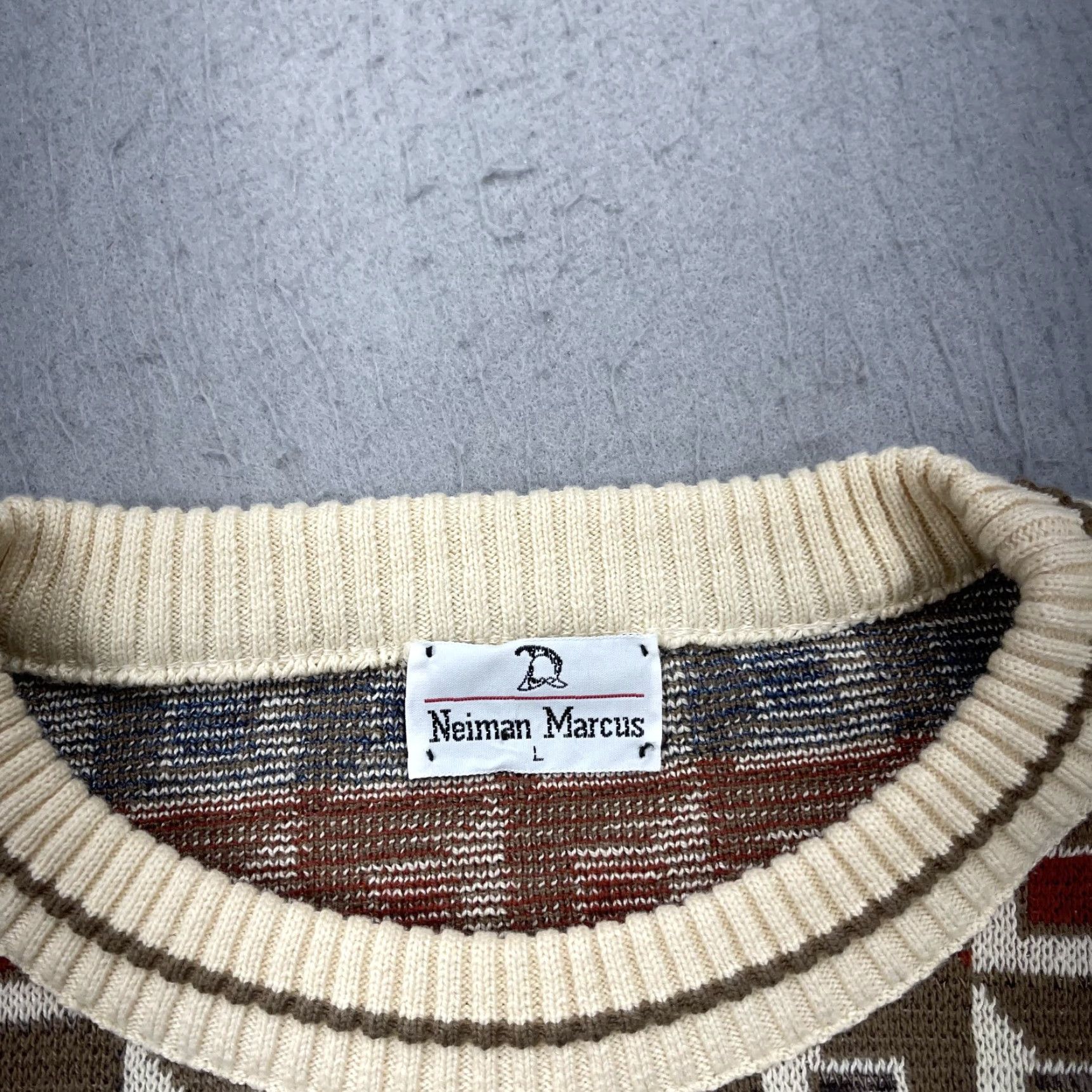 Neiman Marcus VINTAGE Neiman Marcus Grandpa Sweater Mens L Crewneck Beige 90s Geometric Knit Pullover Size US L / EU 52-54 / 3 - 4 Thumbnail