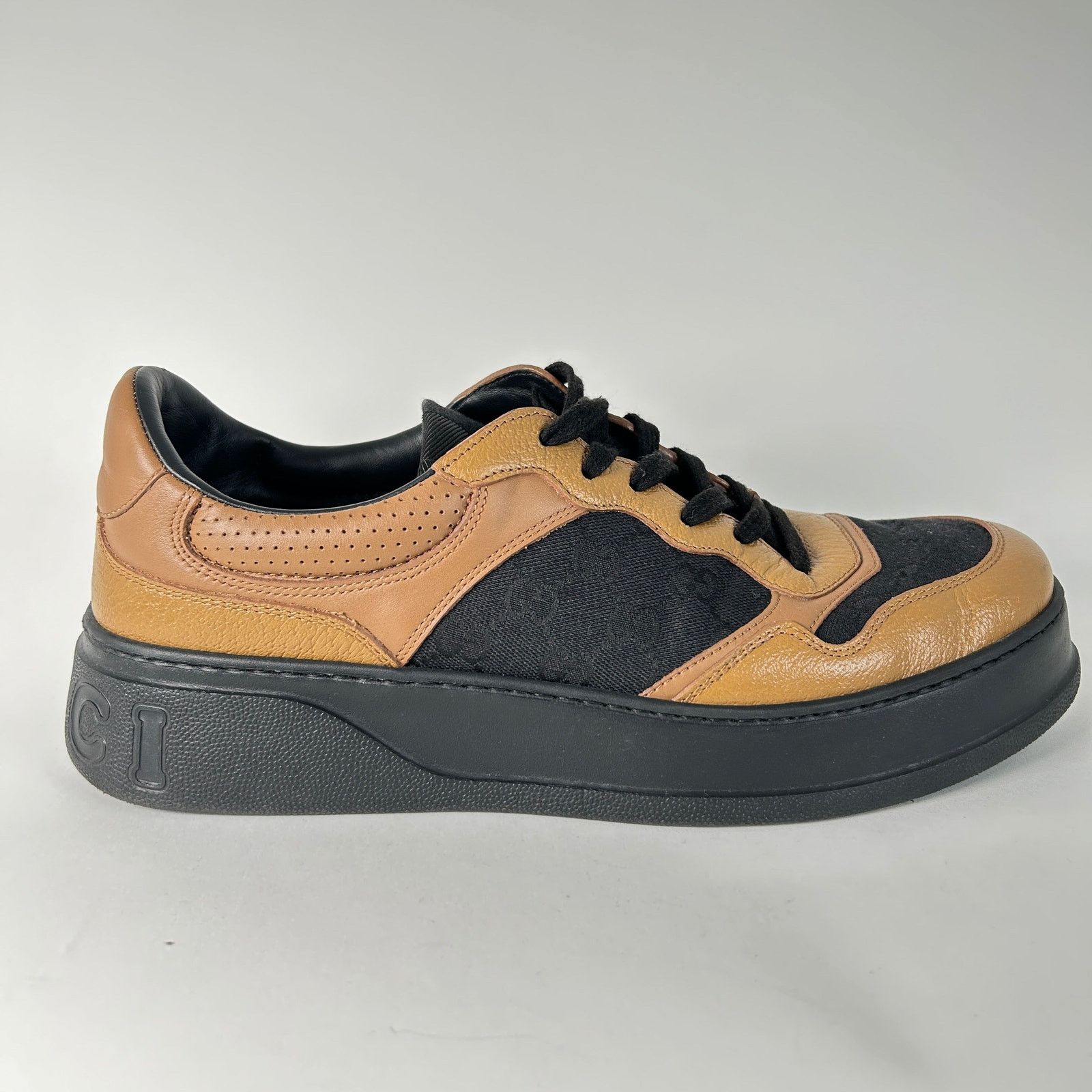 Gucci GG Embossed Camel Low Top Size 11