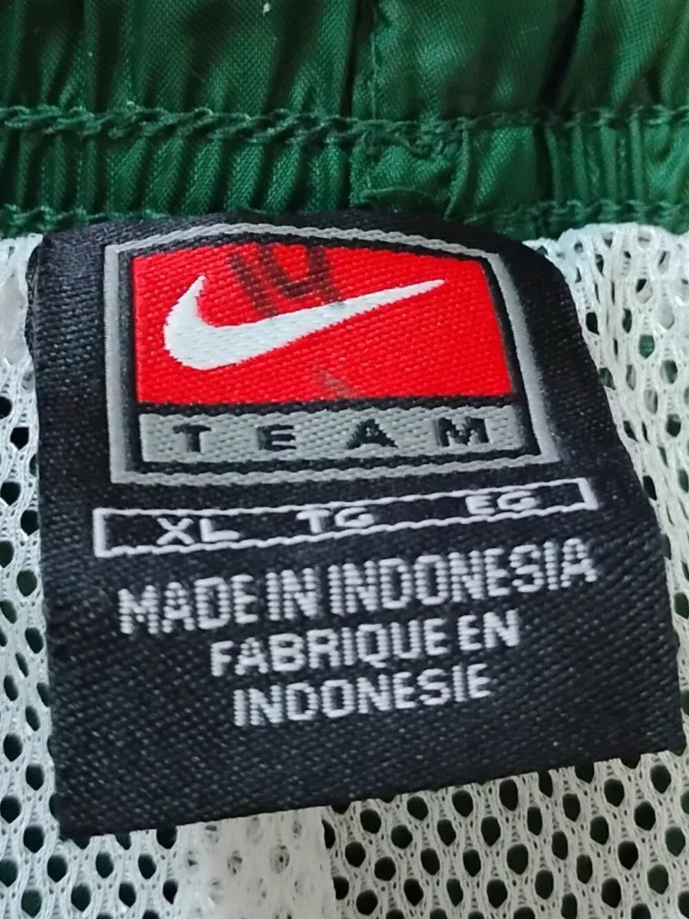 Nike Vintage Nike Team Mesh Lined Wind Pants Joggers Trainers Size US 32 / EU 48 - 3 Thumbnail