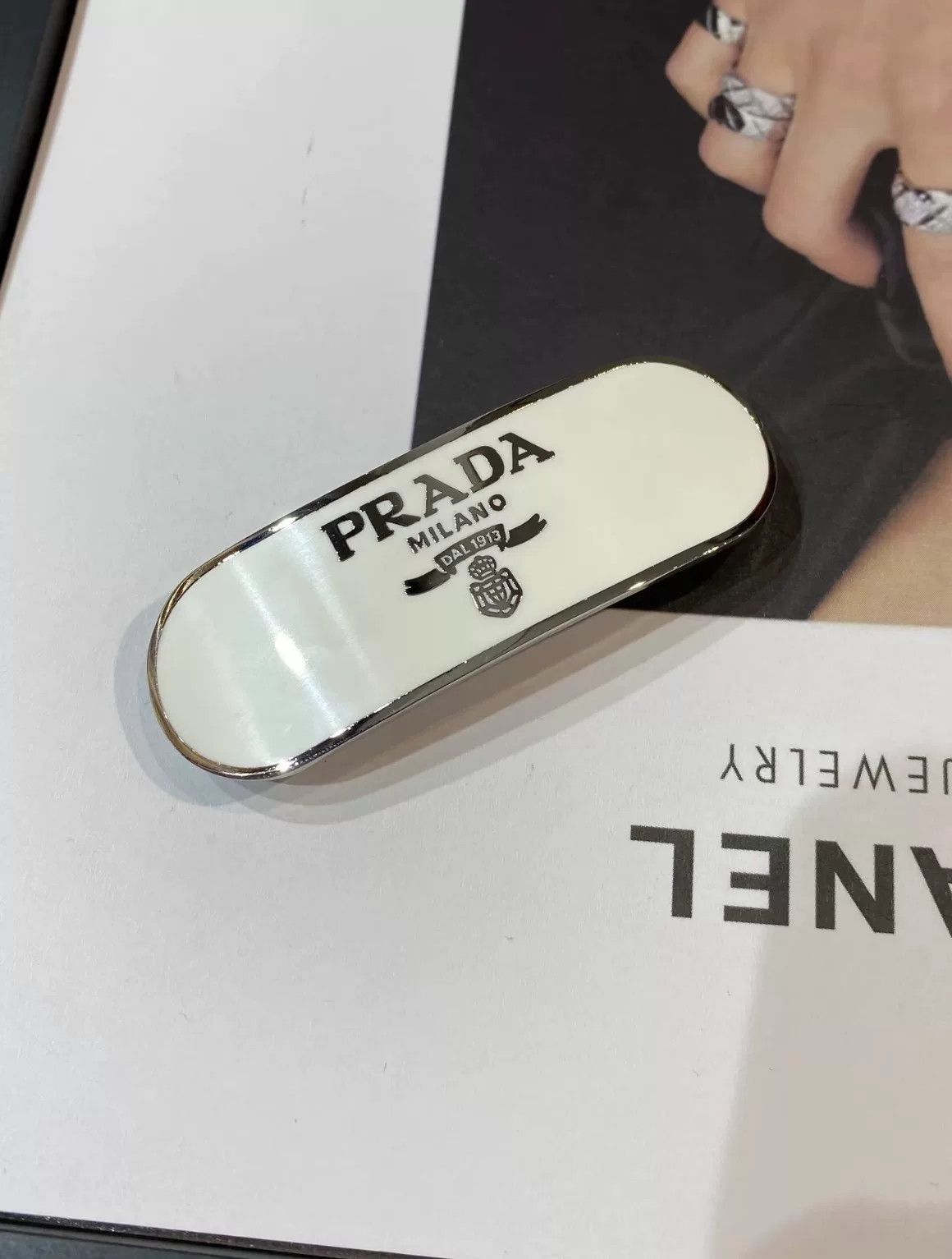 Prada Prada Classic Logo White Hair Clip Size ONE SIZE - 1 Thumbnail