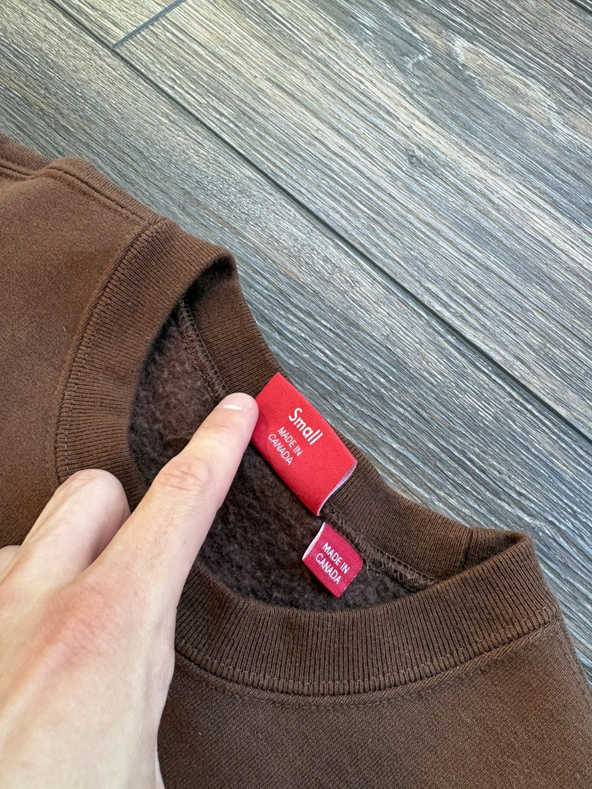 Supreme Supreme Small Box Crewneck Brown Size US S / EU 44-46 / 1 - 4 Thumbnail