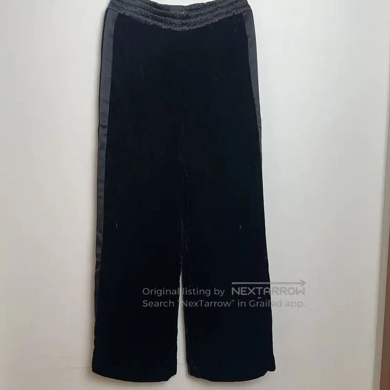 Chanel Chanel Black Silk Women's Casual Pants . Size 23" - 1 Thumbnail