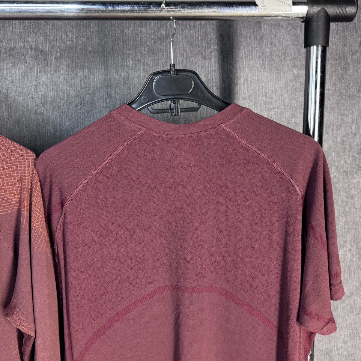 Gymshark 2x Gymshark compression t shirt longsleeve orange S-M Size US M / EU 48-50 / 2 - 6 Thumbnail