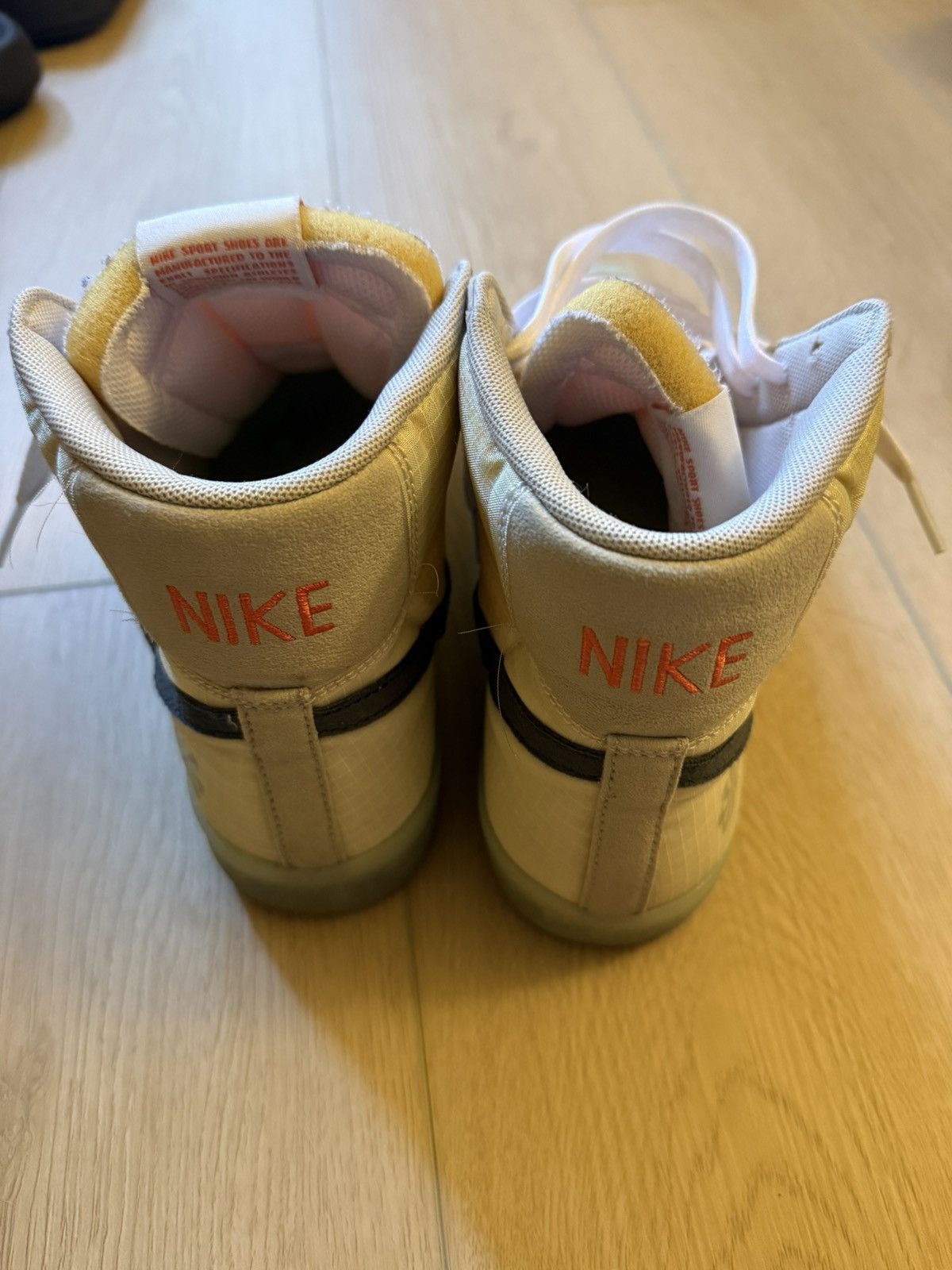 Nike Nike move to zero glacier ice blazer Size US 7.5 / EU 40-41 - 2 Thumbnail