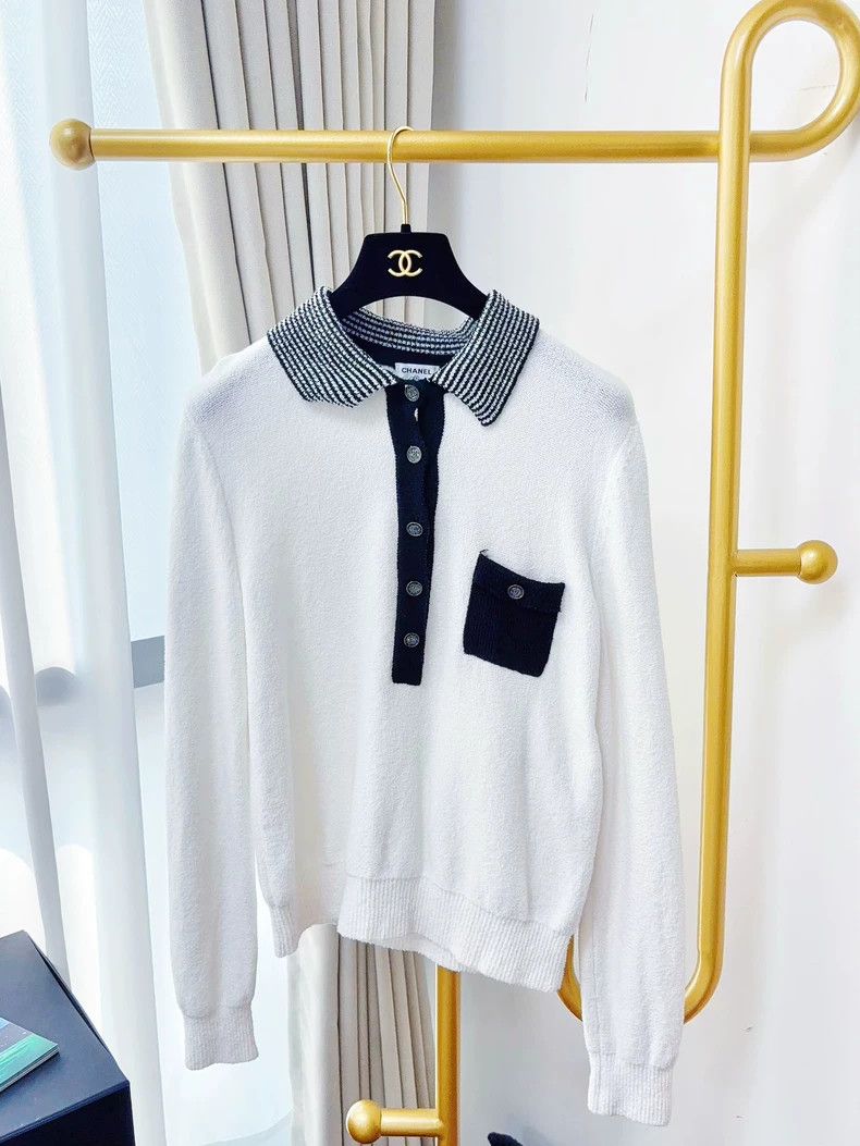 Chanel Chanel 23P white towel material lapel long sleeves Size XS / US 0-2 / IT 36-38 - 1 Thumbnail