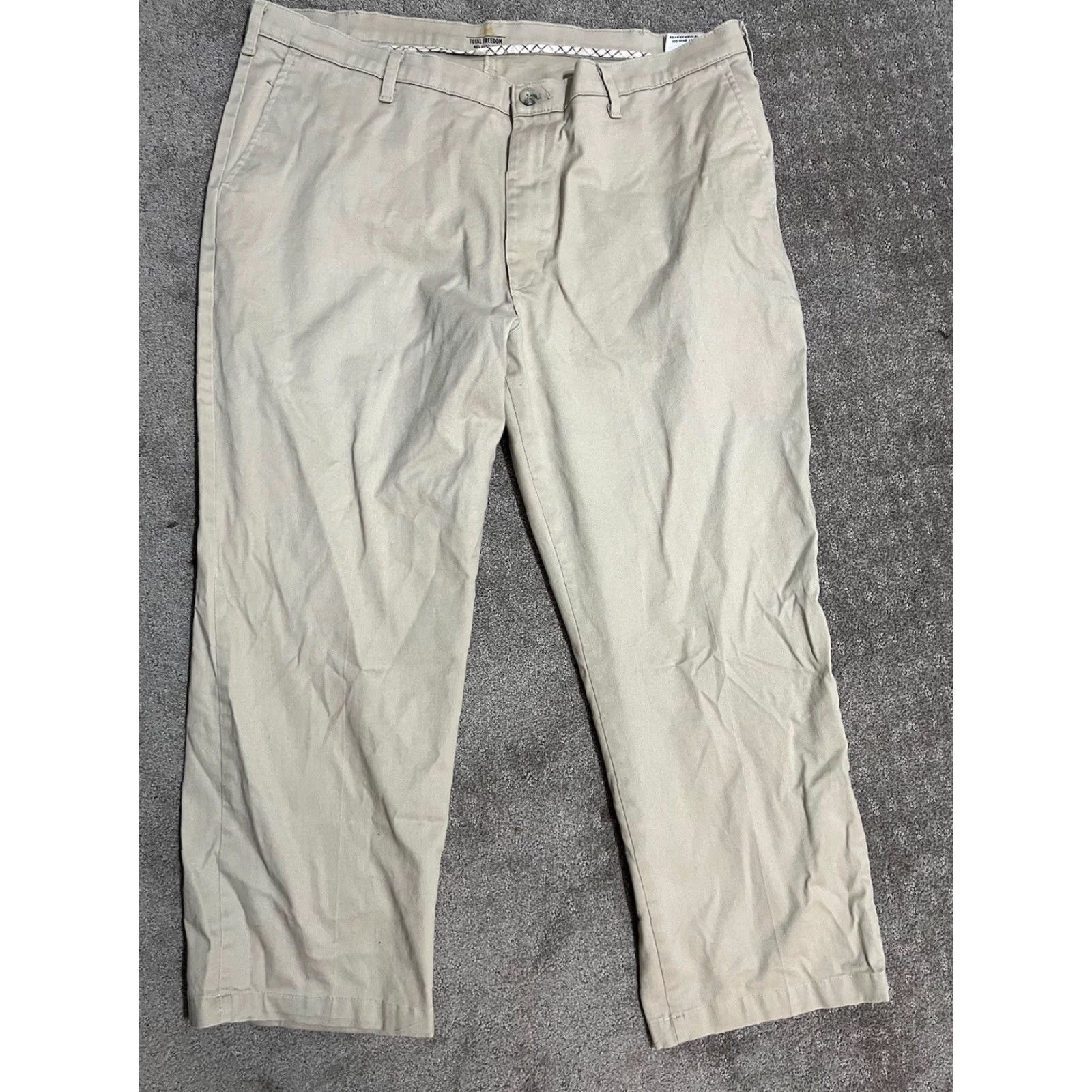 Lee Lee Pants Men 36x30 Beige Total Freedom Relaxed Fit Straight Leg Stretch Dress Pants Size US 36 / EU 52 - 3 Thumbnail