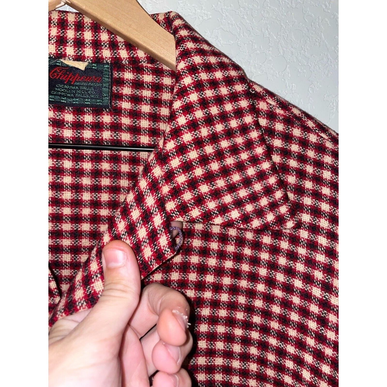 Chippewa 1960s Vintage Chippewa Wool Red Button Down Looped Shirt 60s Size US XL / EU 56 / 4 - 9 Thumbnail