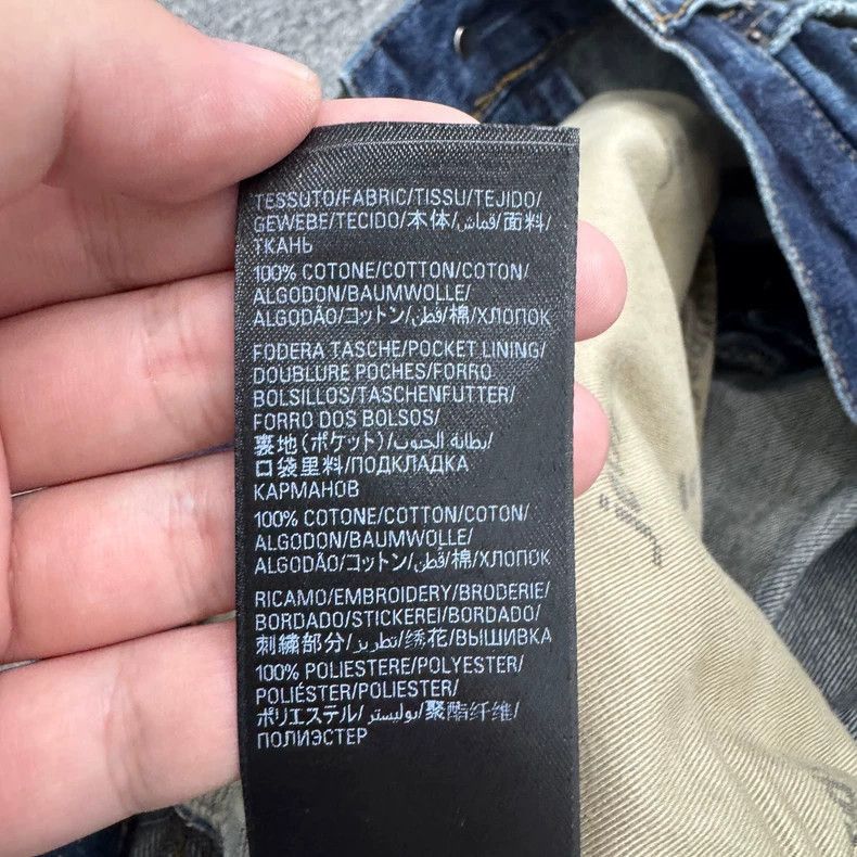 Balenciaga Balenciaga distressed denim jeans Size US 28 / EU 44 - 6 Thumbnail