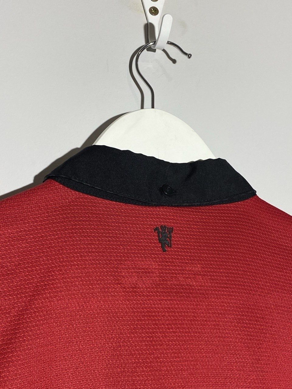 Nike Nike Manchester United 2013/14 Home Soccer Jersey Size US S / EU 44-46 / 1 - 12 Thumbnail
