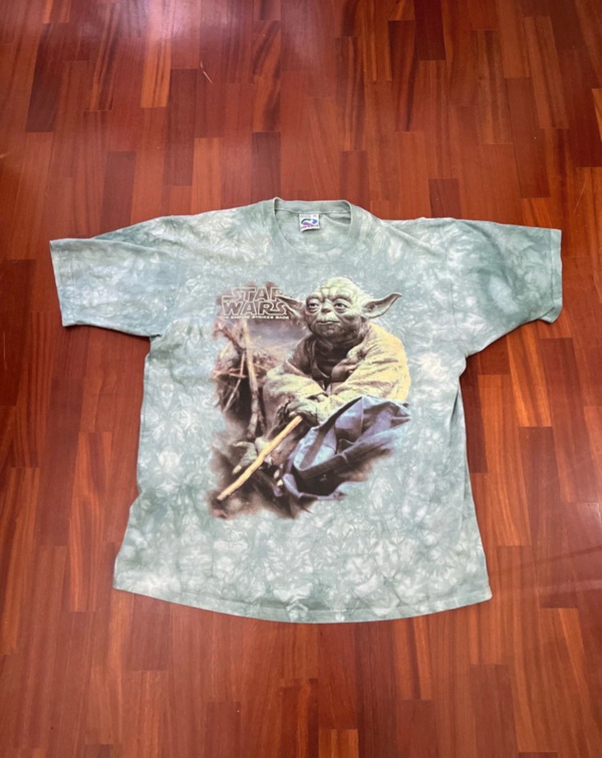 Liquid Blue Vintage Star Wars Yoda T-Shirt 1997 – Made in USA – XL Size US XL / EU 56 / 4 - 1 Thumbnail