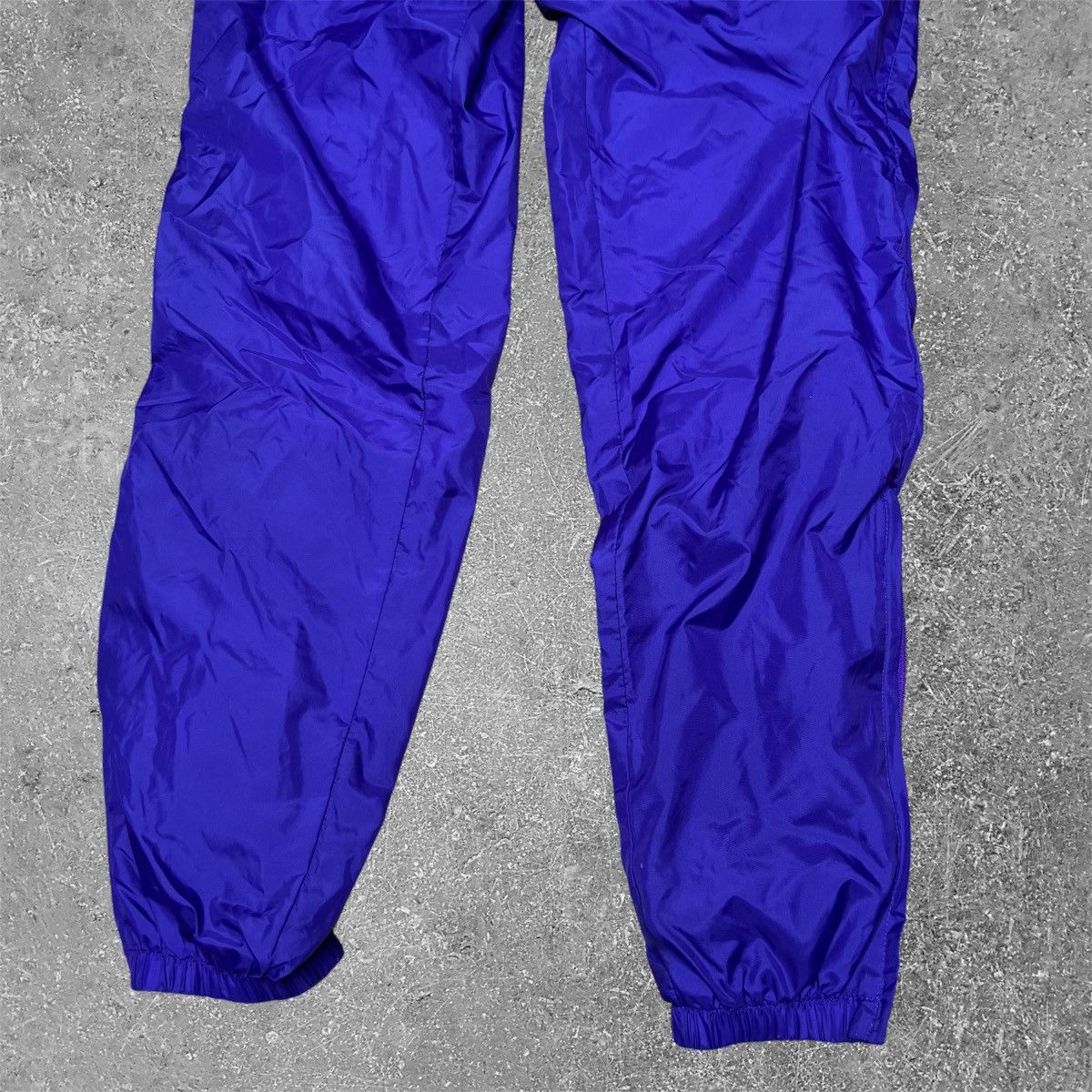 Nike × Vintage Vintage VTG 90s Nike Purple Nylon Track Pants XS Size US 29 - 4 Thumbnail