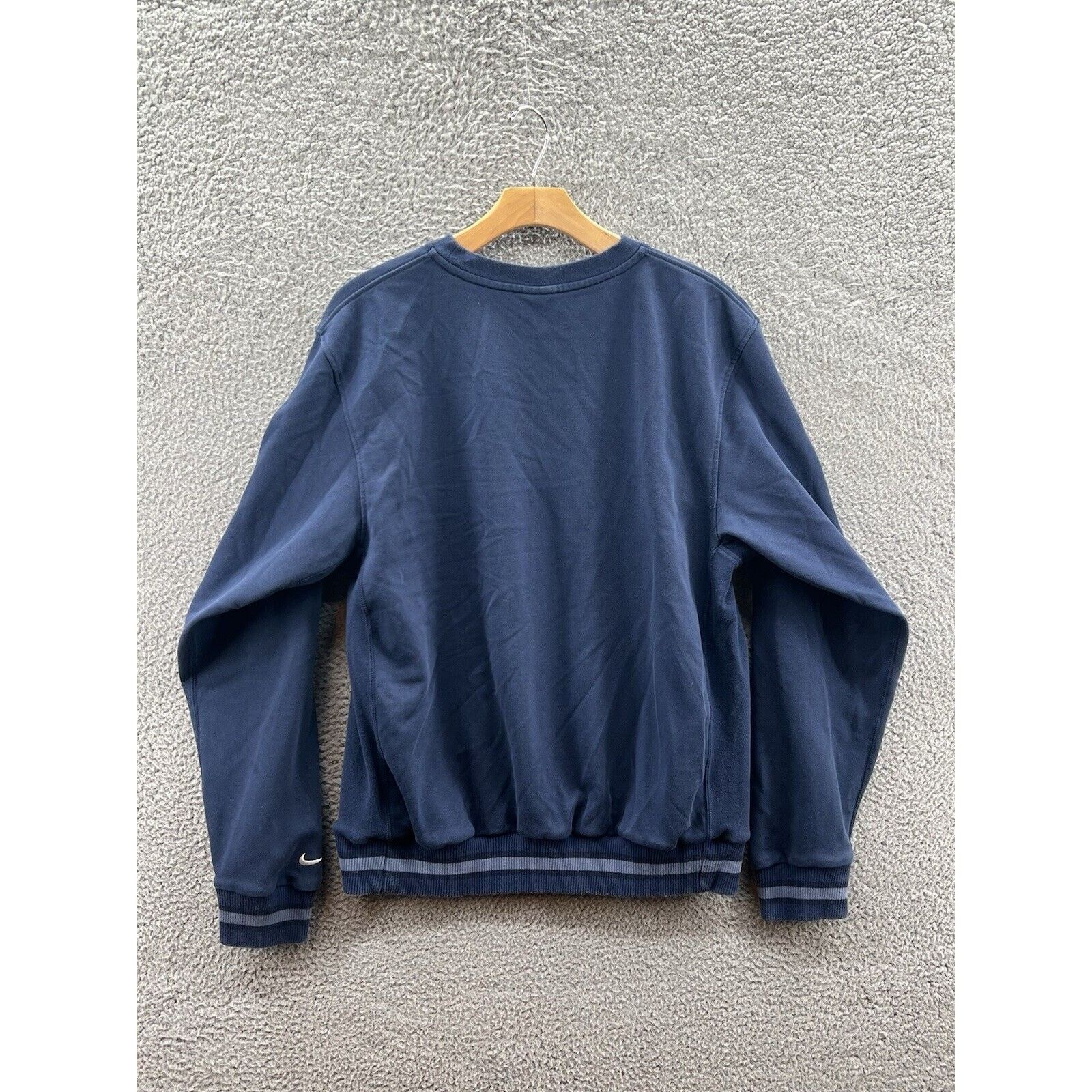 Nike Nike Standard Issue Hoops Management Sweatshirt DX0446-410 Size US M / EU 48-50 / 2 - 2 Thumbnail